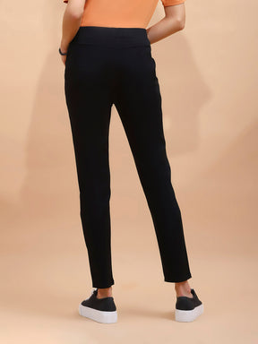 Black High Rise Stretchable Ankle Length Jegging