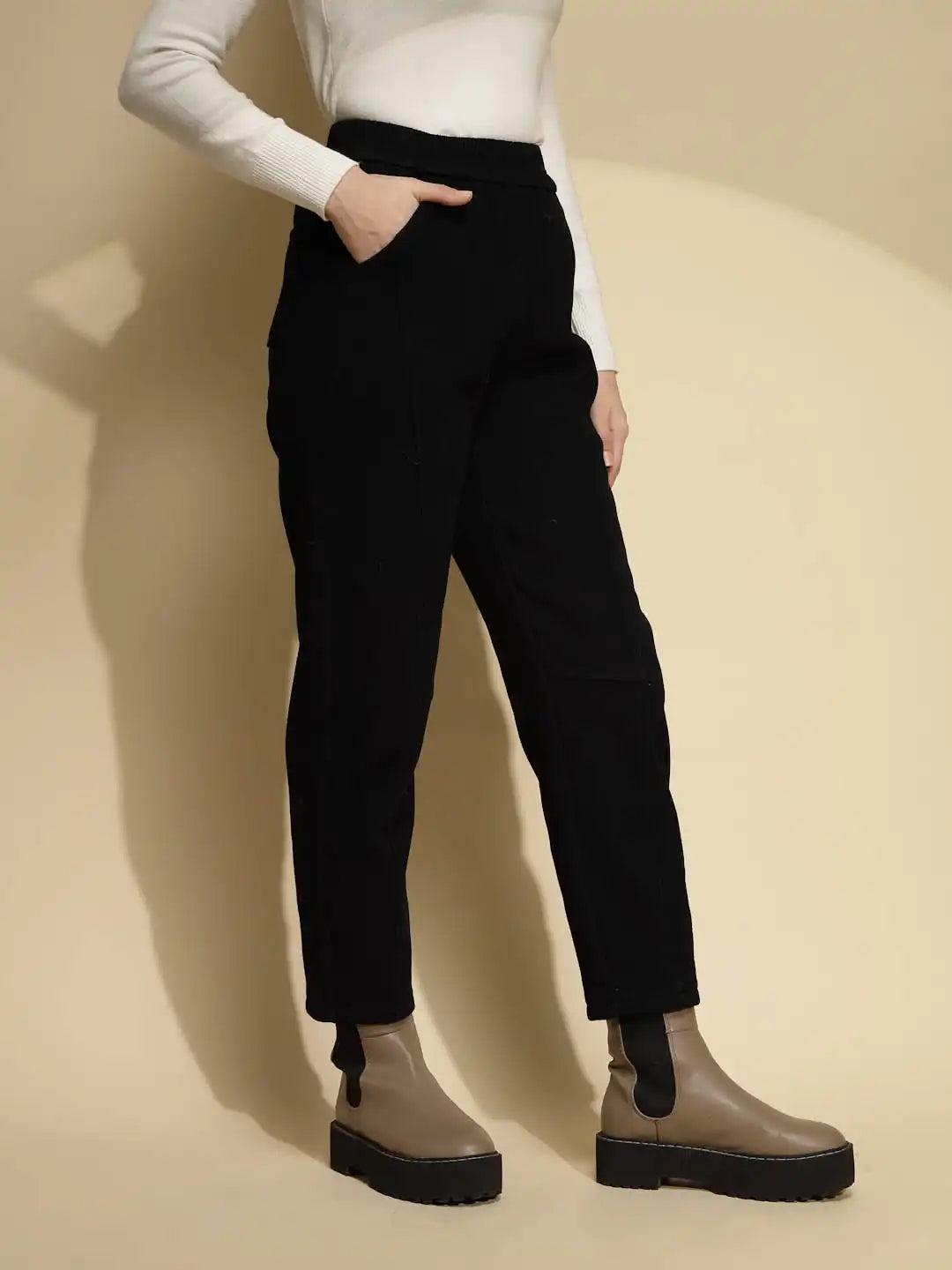 Black Solid Cotton Mid Rise Ankle Length Trouser