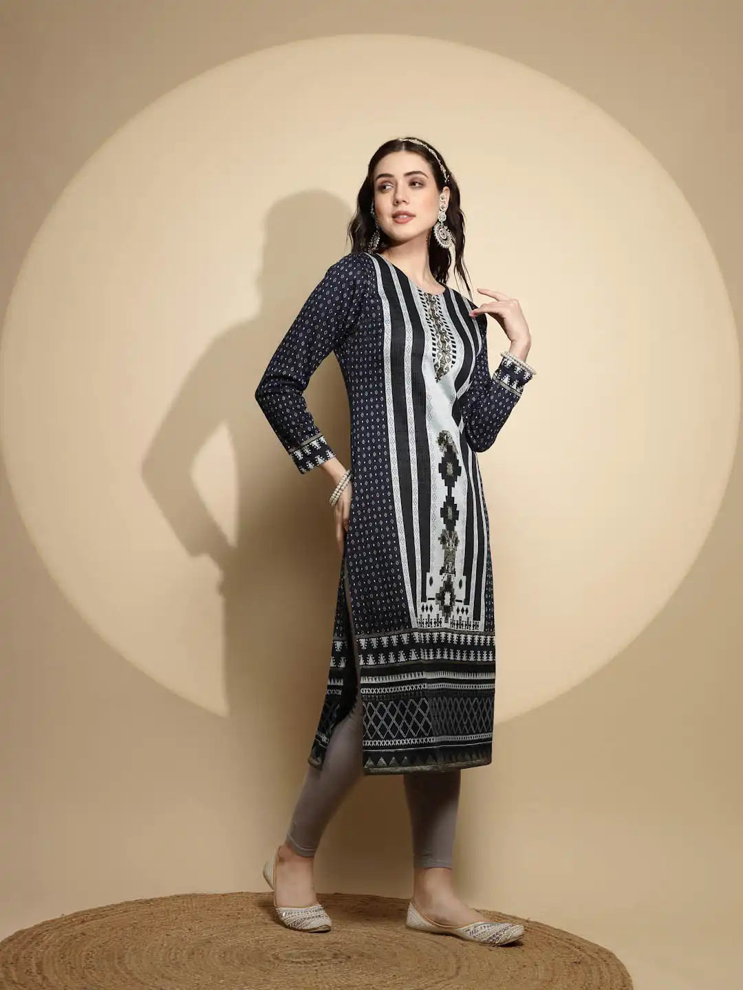 Blue Embellished Full Sleeve Crew Neck Woolen Kurta - Global Republic