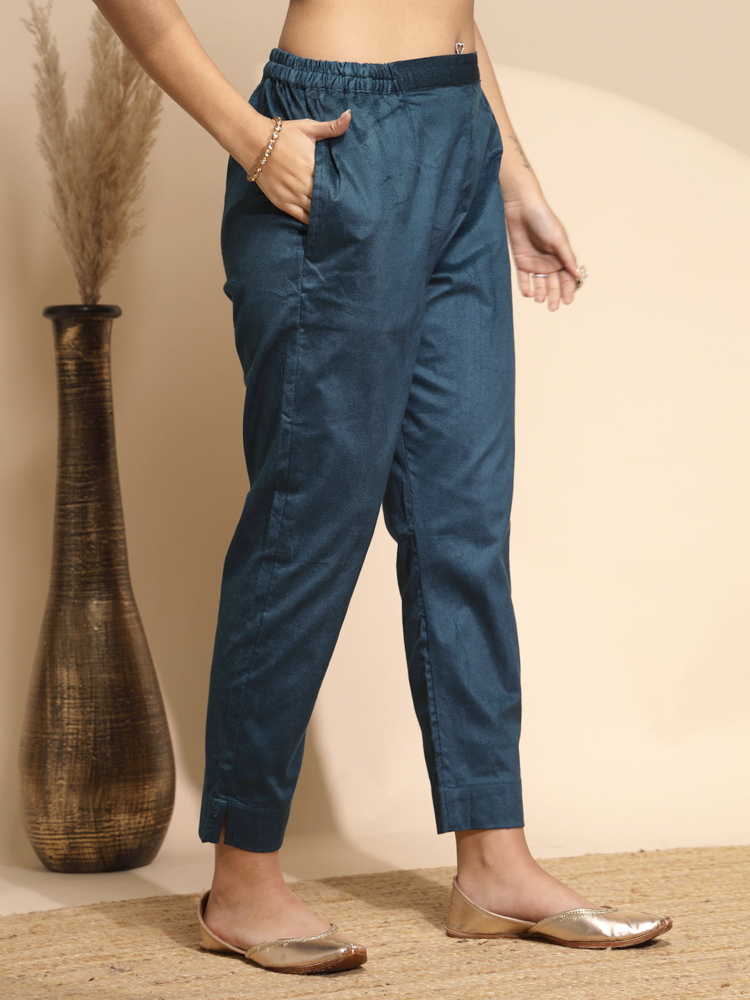 Blue Solid Woolen Blend High Rise Regular fit Pants For Women