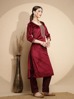 Maroon Embellished Three Quarter Round Neck Velvet Kurta For Women