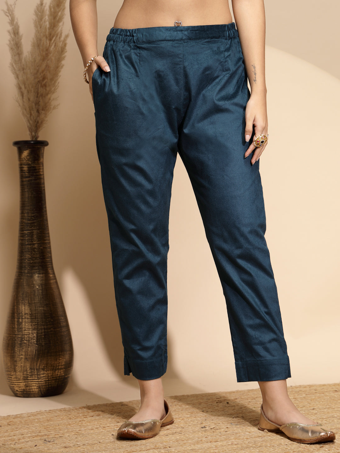 Blue Solid Woolen Blend High Rise Regular fit Pants For Women