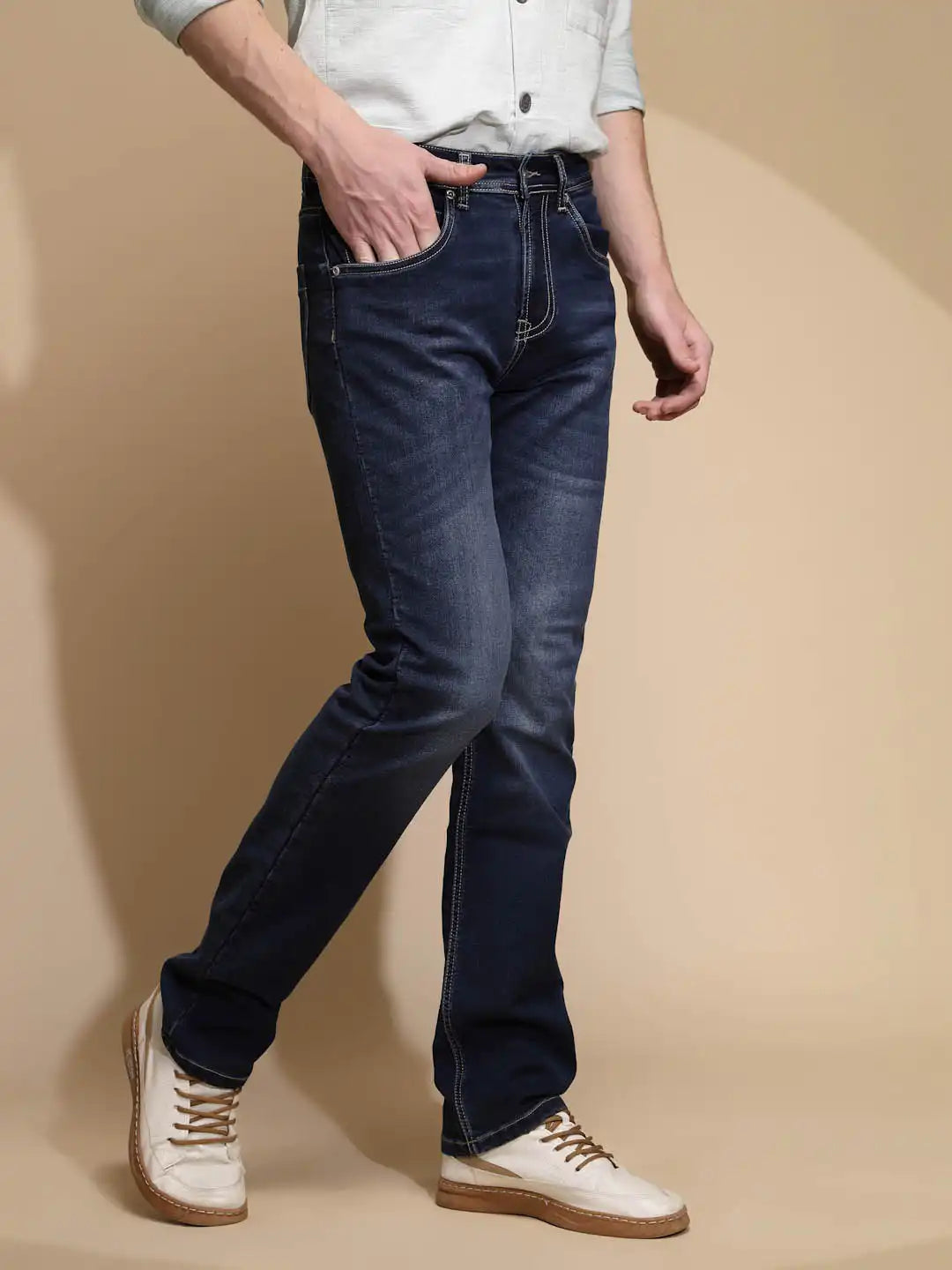 Solid Blue Mid Rise Straight fit Jeans