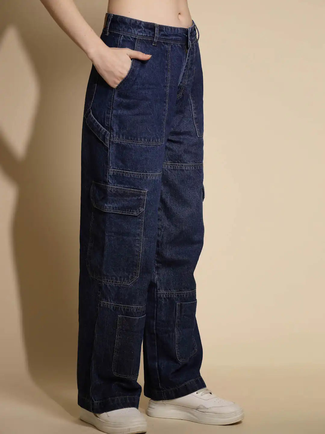 Blue Solid Boyfriend Fit Mid Rise jeans