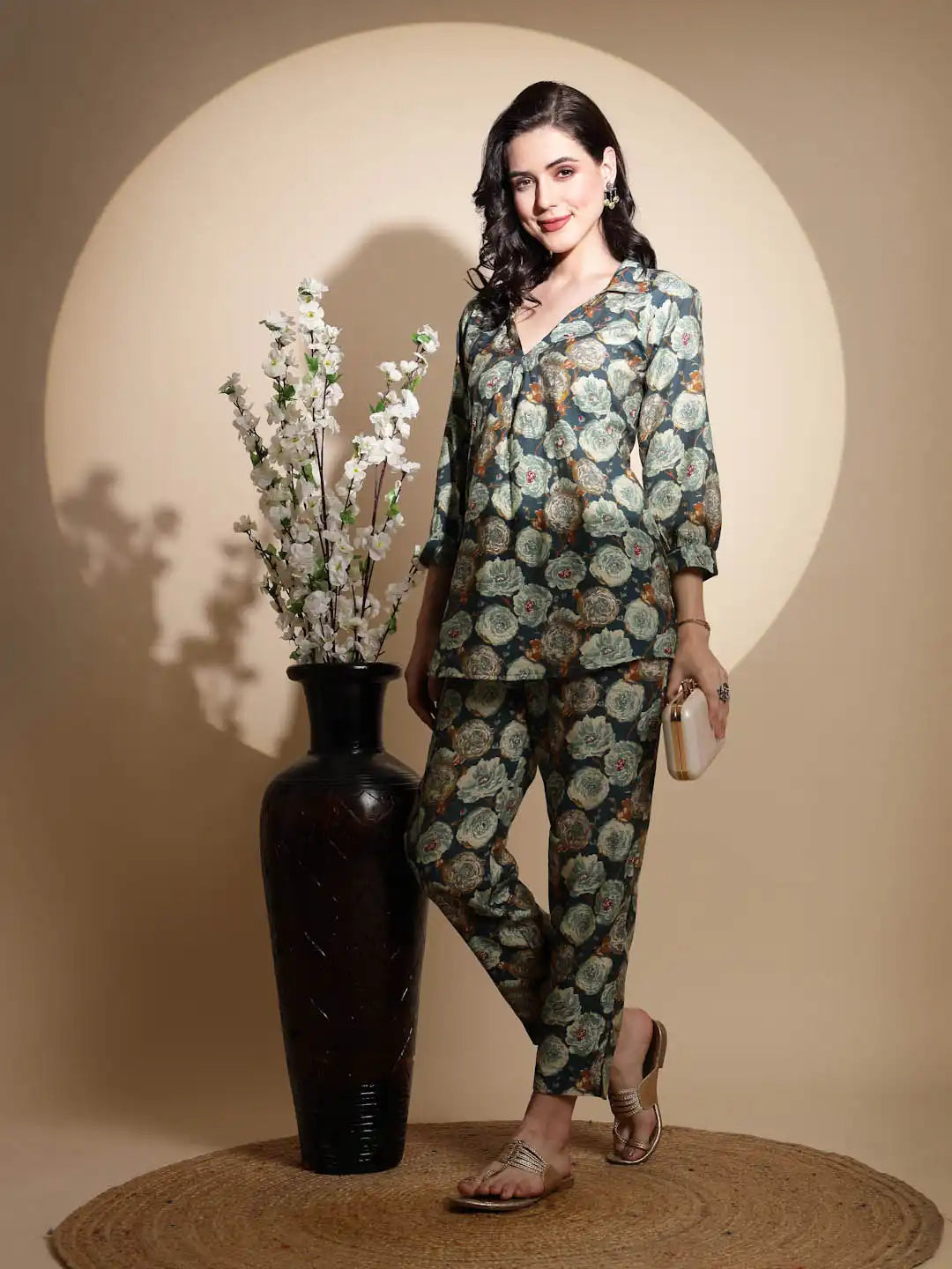 Green Floral Print Three Fourth Sleeve V-Neck Tunic Set
