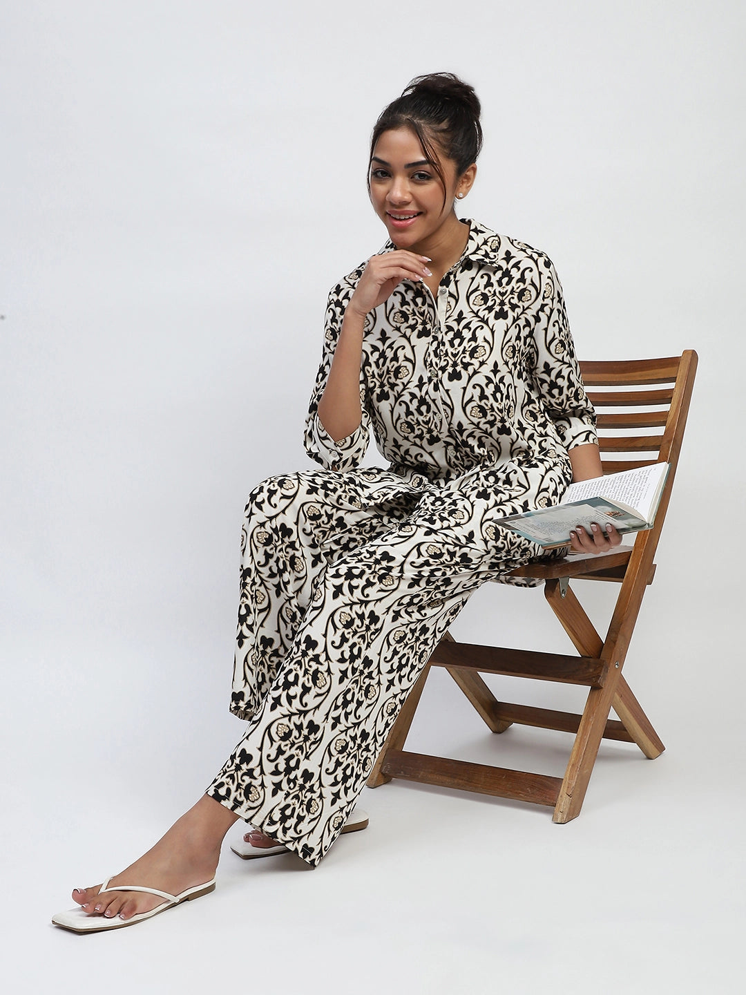 Black Rayon Abstract Print Nightsuit