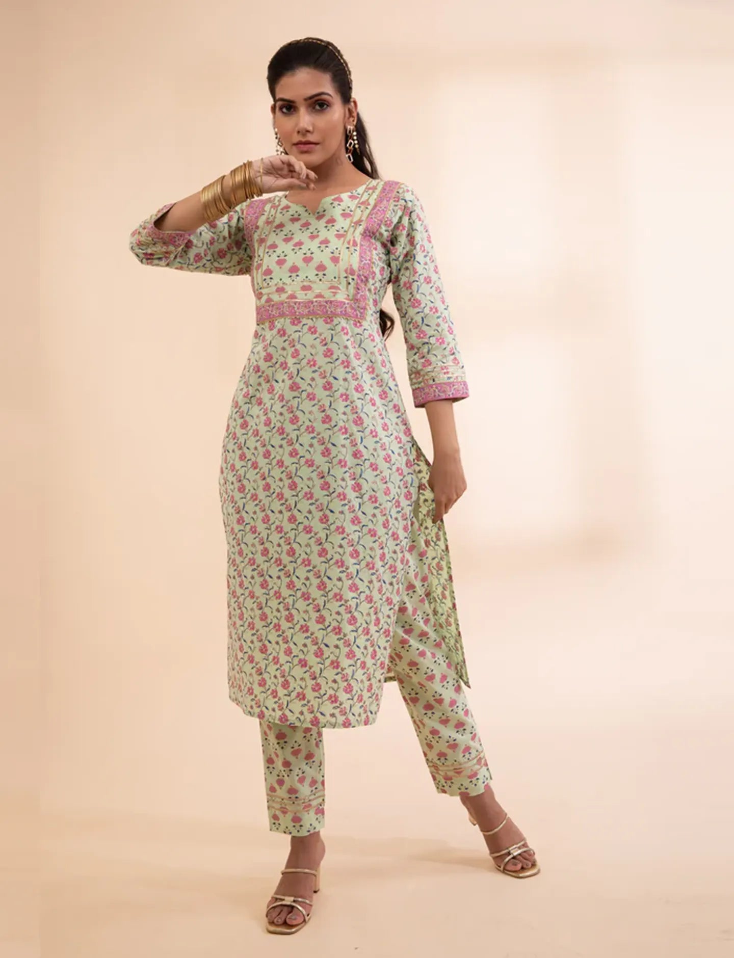 Green Floral Cotton Kurta Set - Global Republic