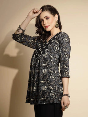 Black Embroidered Three Quarter Sleeves Round With V-Neck Tunic