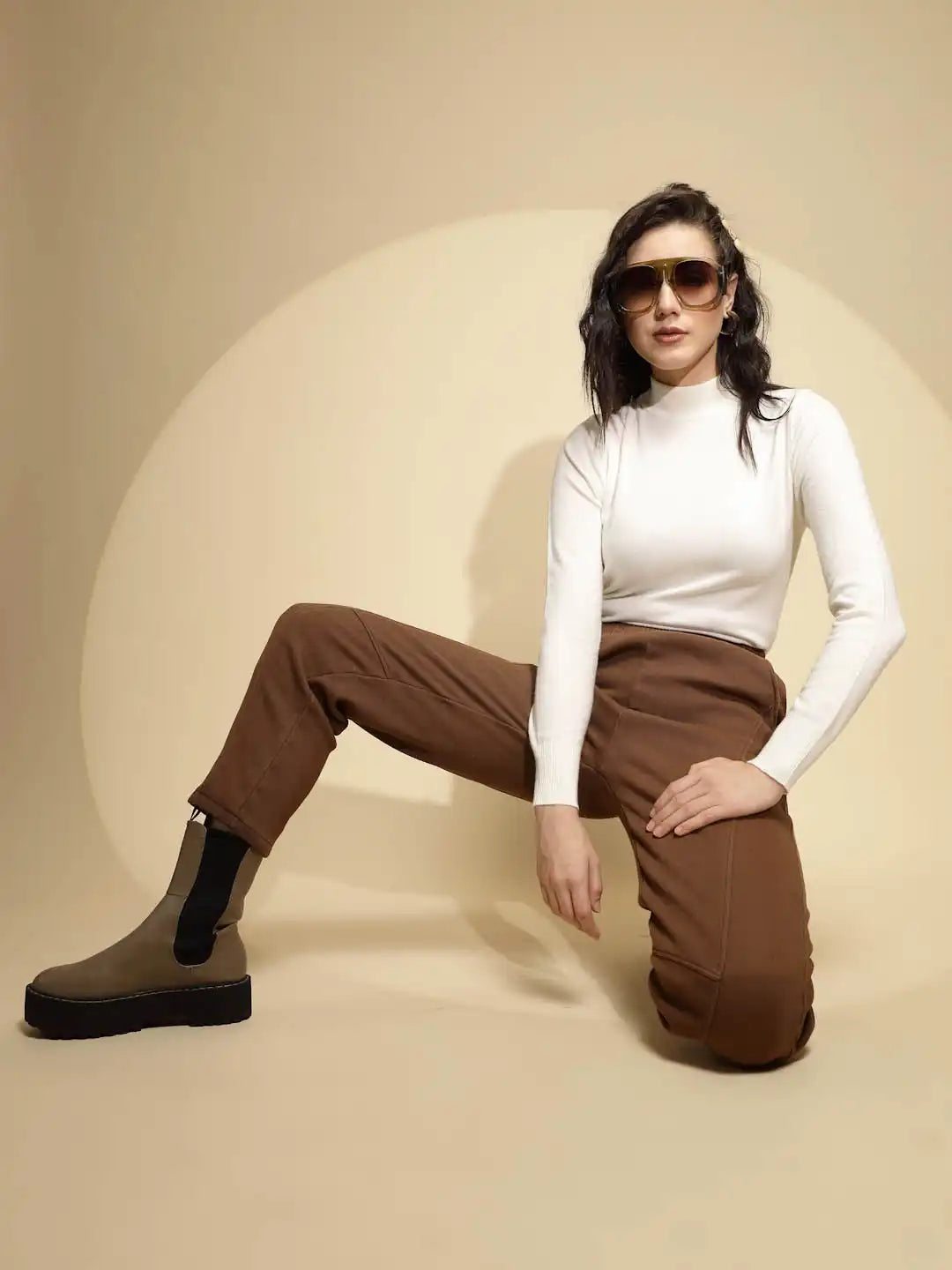 Brown Solid Cotton Mid Rise Ankle Length Trouser