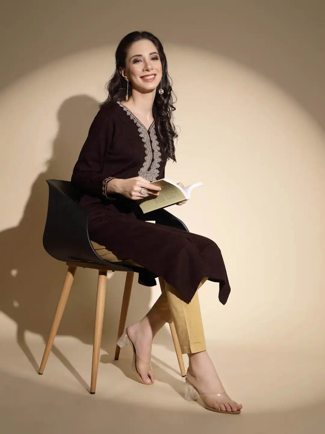 Wine Embroidered Full Sleeve Raglan Cut Crew Neck Woolen Kurta - Global Republic