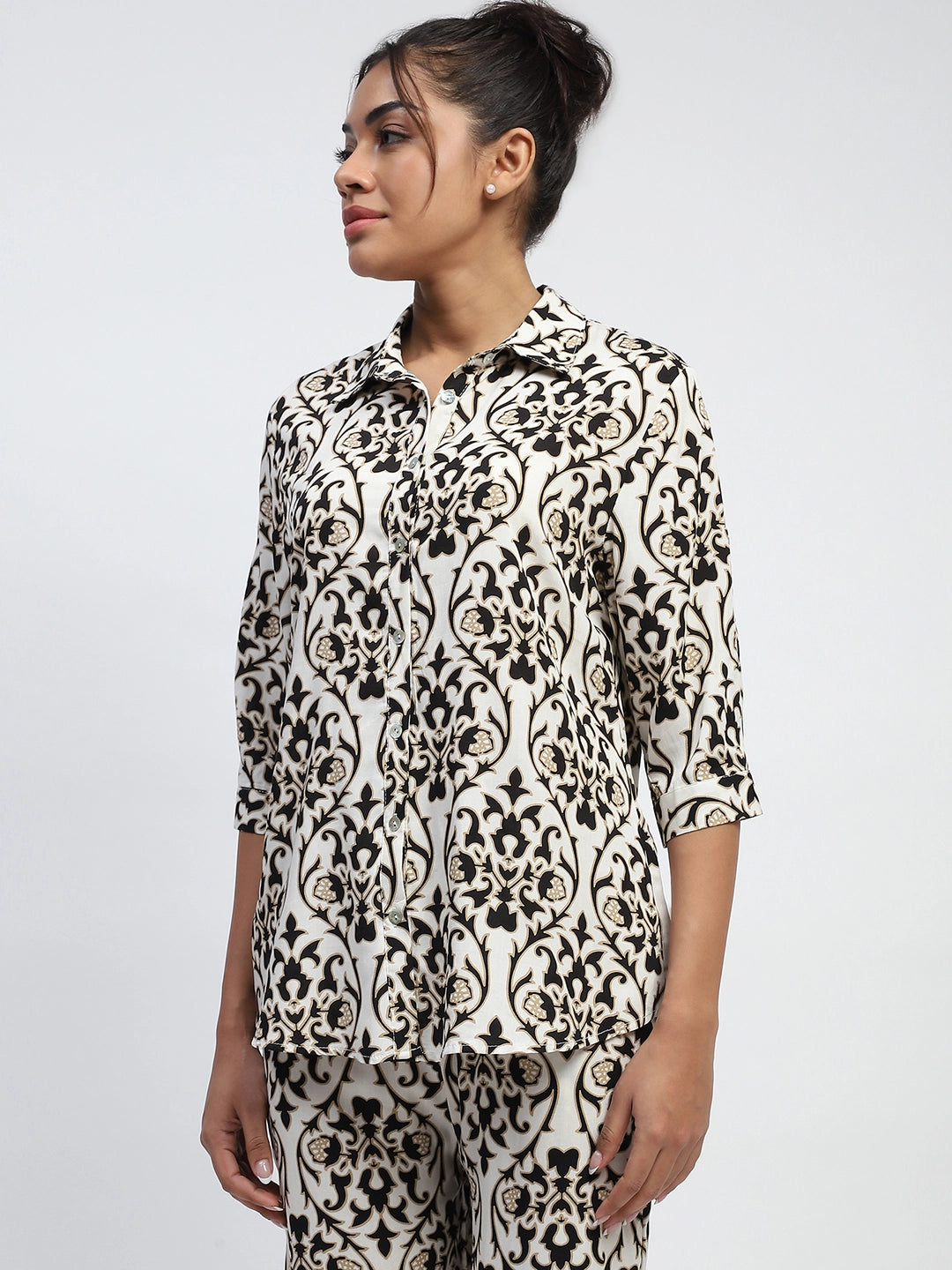 Black Rayon Abstract Print Nightsuit