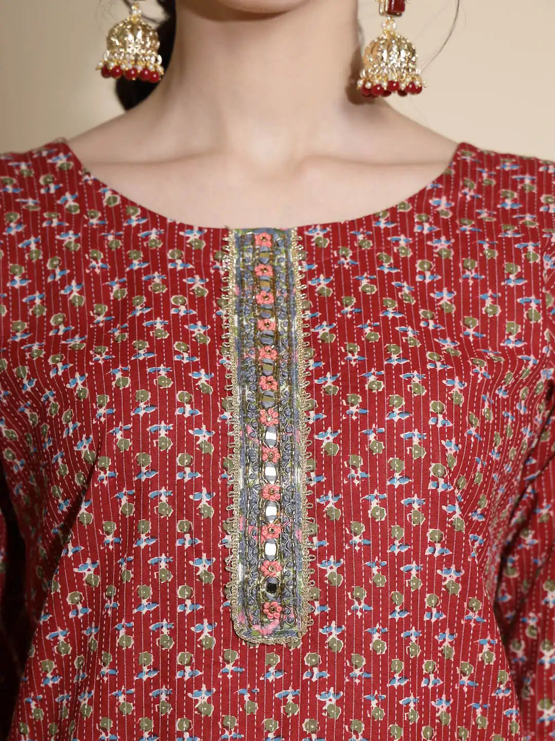 Maroon Printed Three Quarter Sleeves Round Neck Cotton Blend Kurta