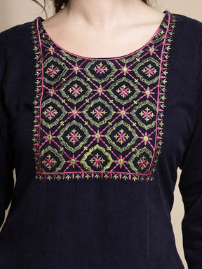Women Blue Embellished Kurta Round Neck Polyester Blend With Three Quarter Sleeve