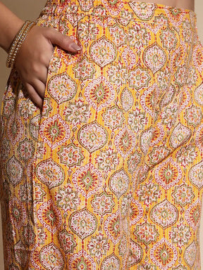 Yellow Embellished Three Fourth Sleeve V Neck Cotton Kurta Set