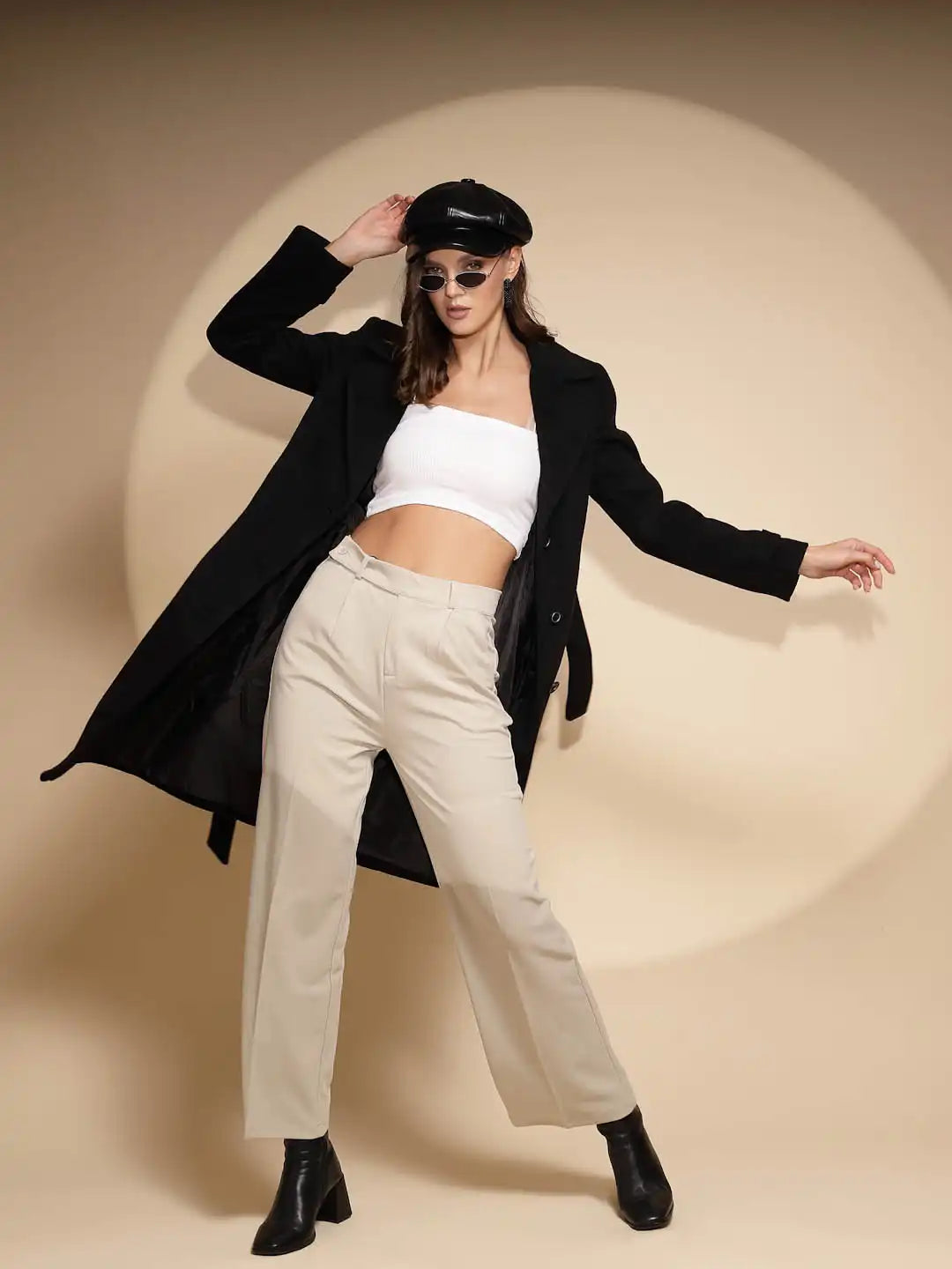 Women's Solid Collared Neck Black Blazer
