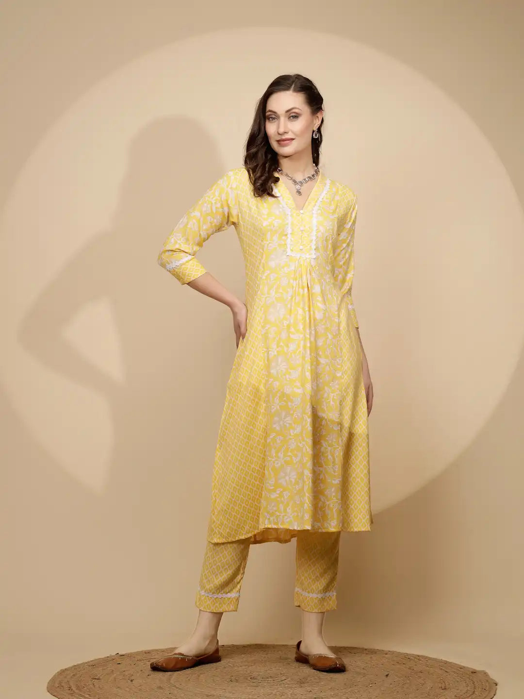Yellow Cotton Regular Fit Kurta Set For Women - Global Republic