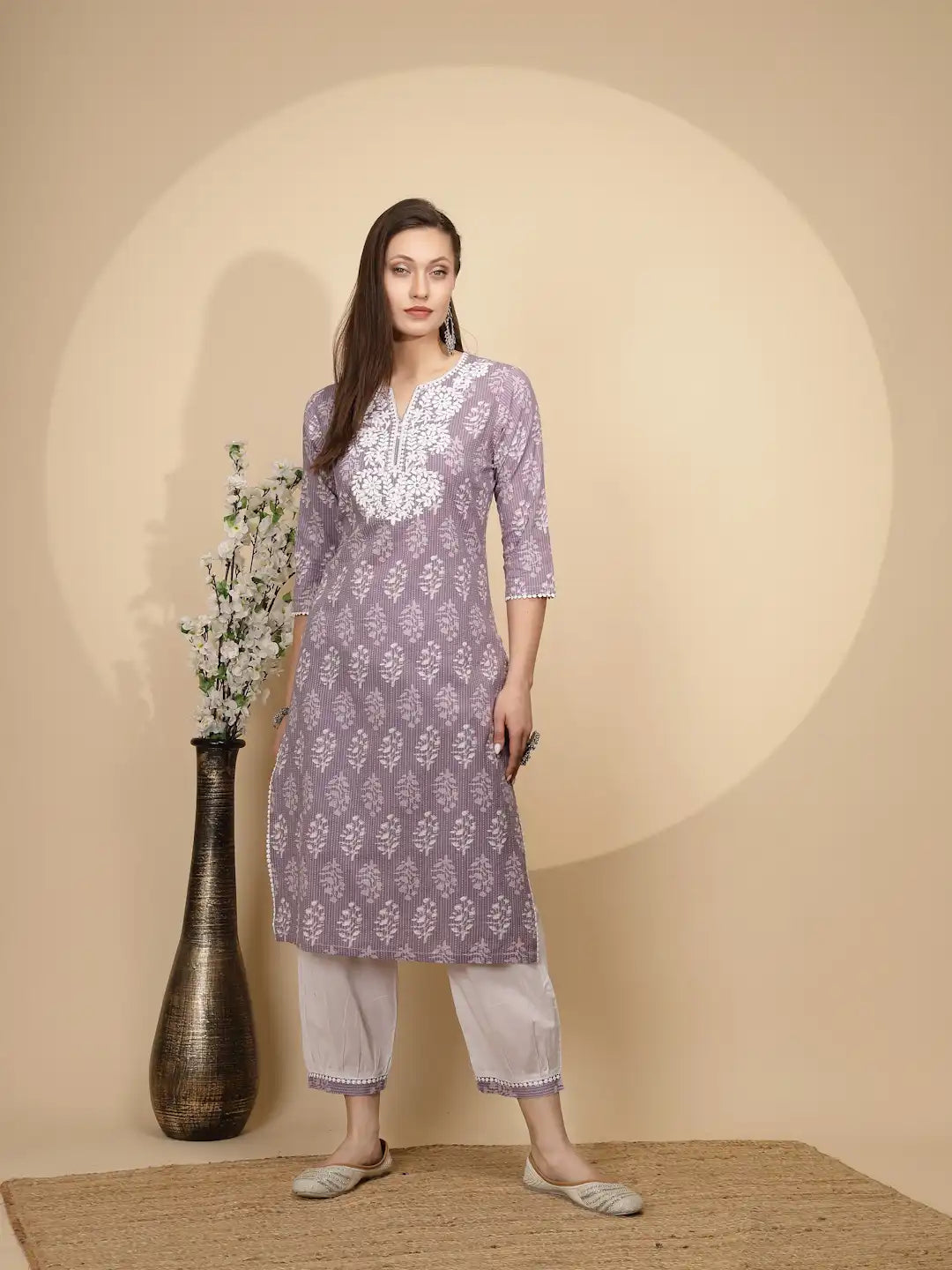 Lilac Cotton Regular Fit Kurta Set For Women - Global Republic