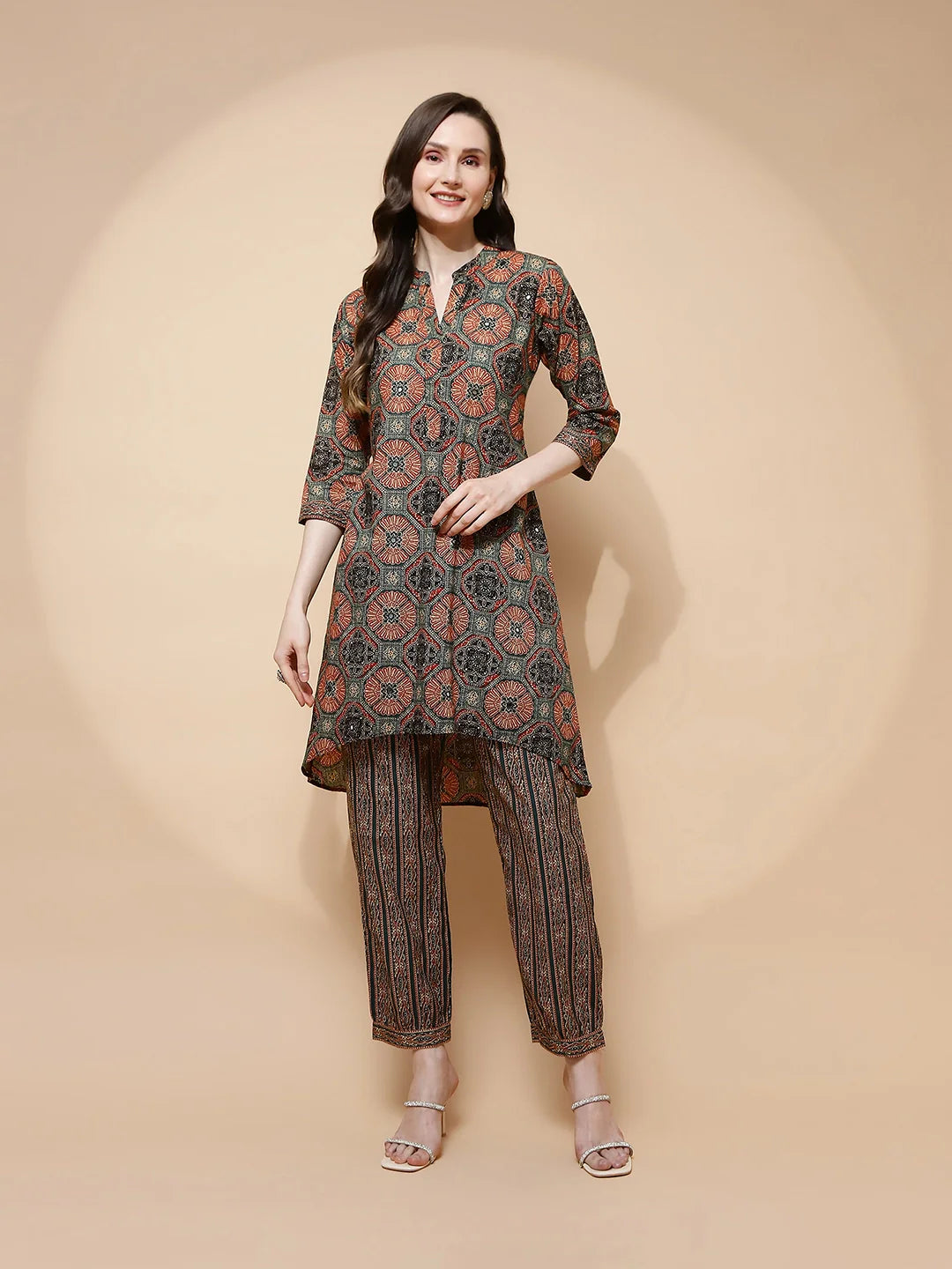 Rust Green Cotton Blend Loose Fit Kurta Set For Women - Global Republic