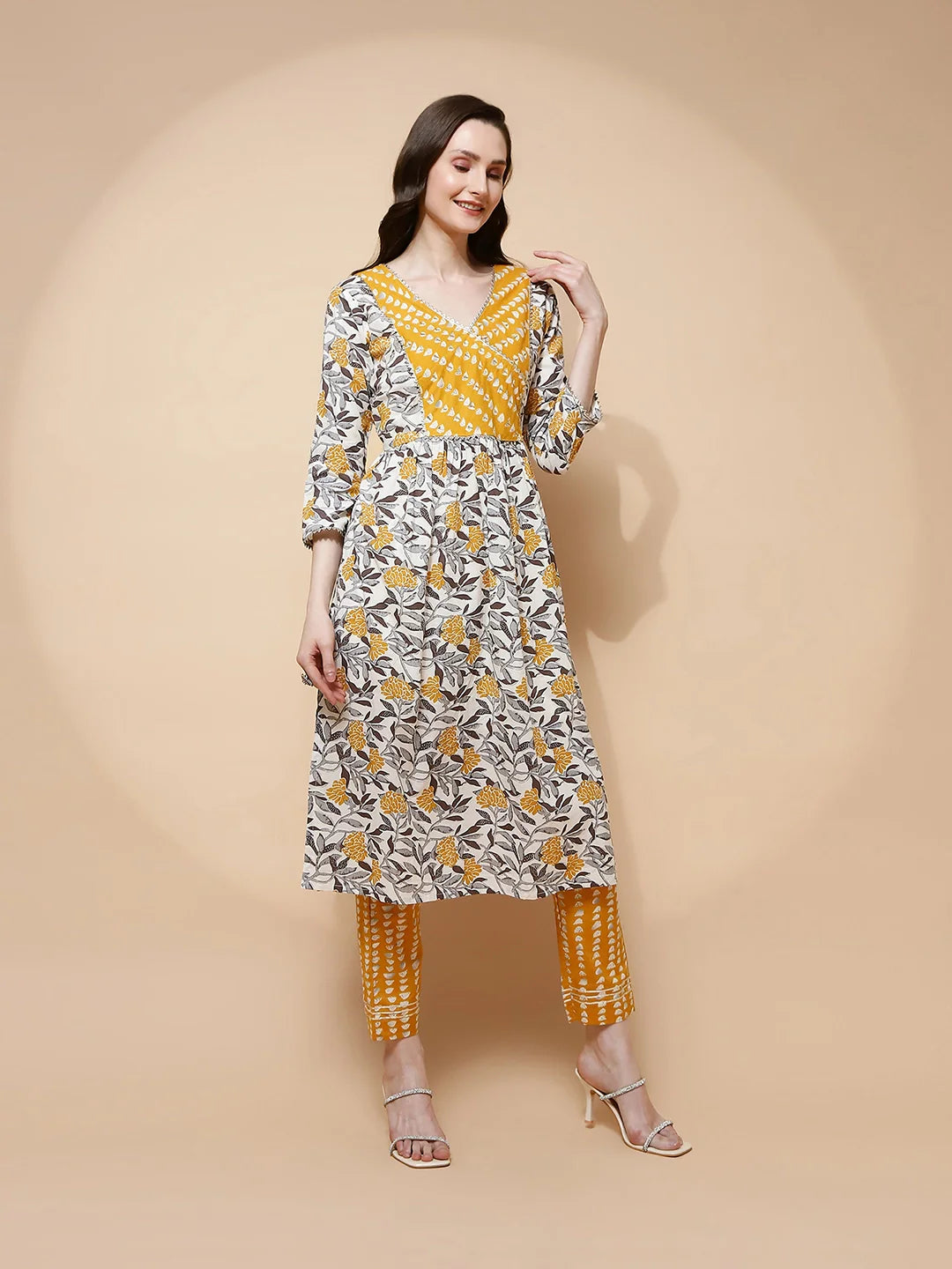 Yellow Cotton Blend Loose Fit Kurta Set For Women - Global Republic