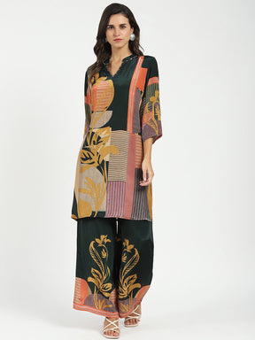 Green Abstract Crepe Kurta Set