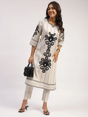 Embroidered Cotton Linen Kurta Set