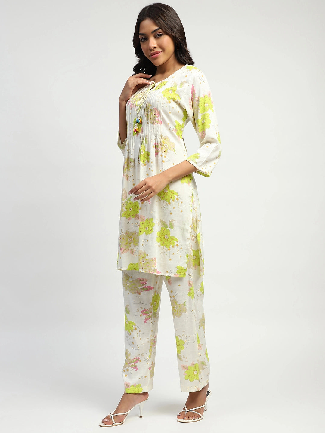 White & Green Floral Cotton Kurta Set - Global Republic