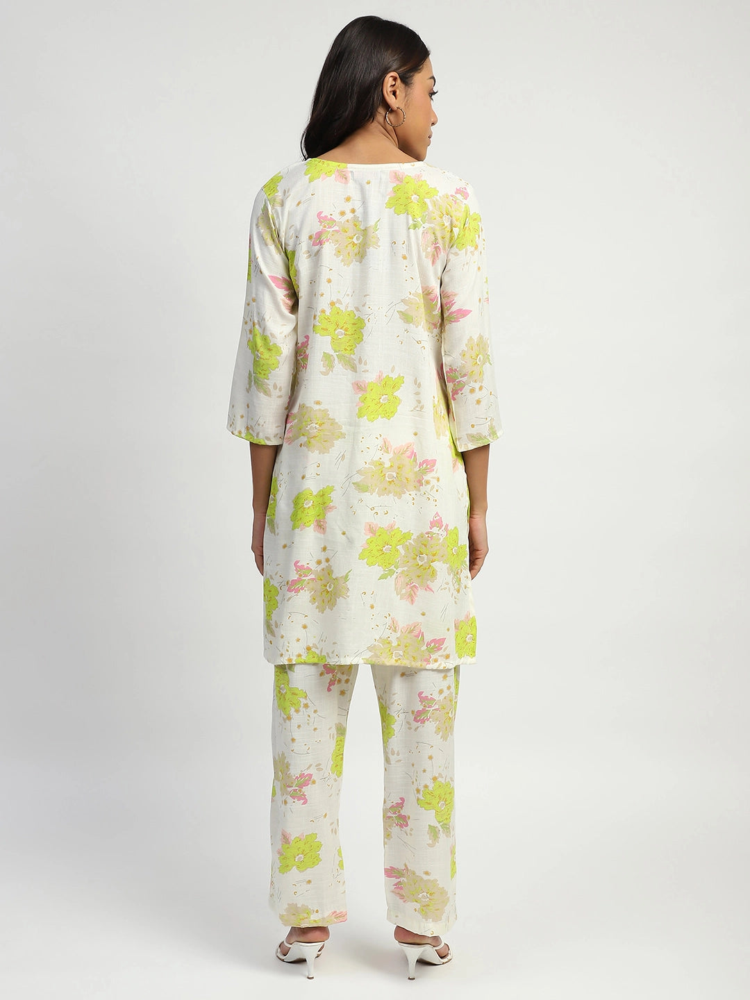 White & Green Floral Cotton Kurta Set - Global Republic