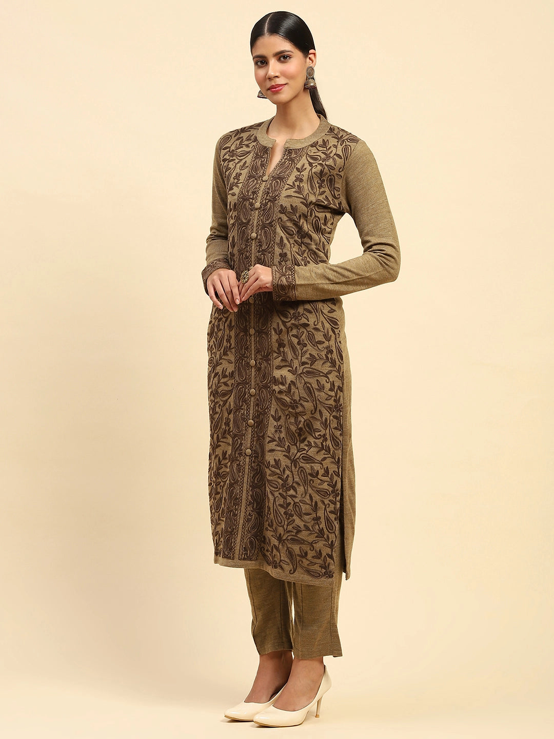 Beige Woolen Embroidered Kurta - Global Republic