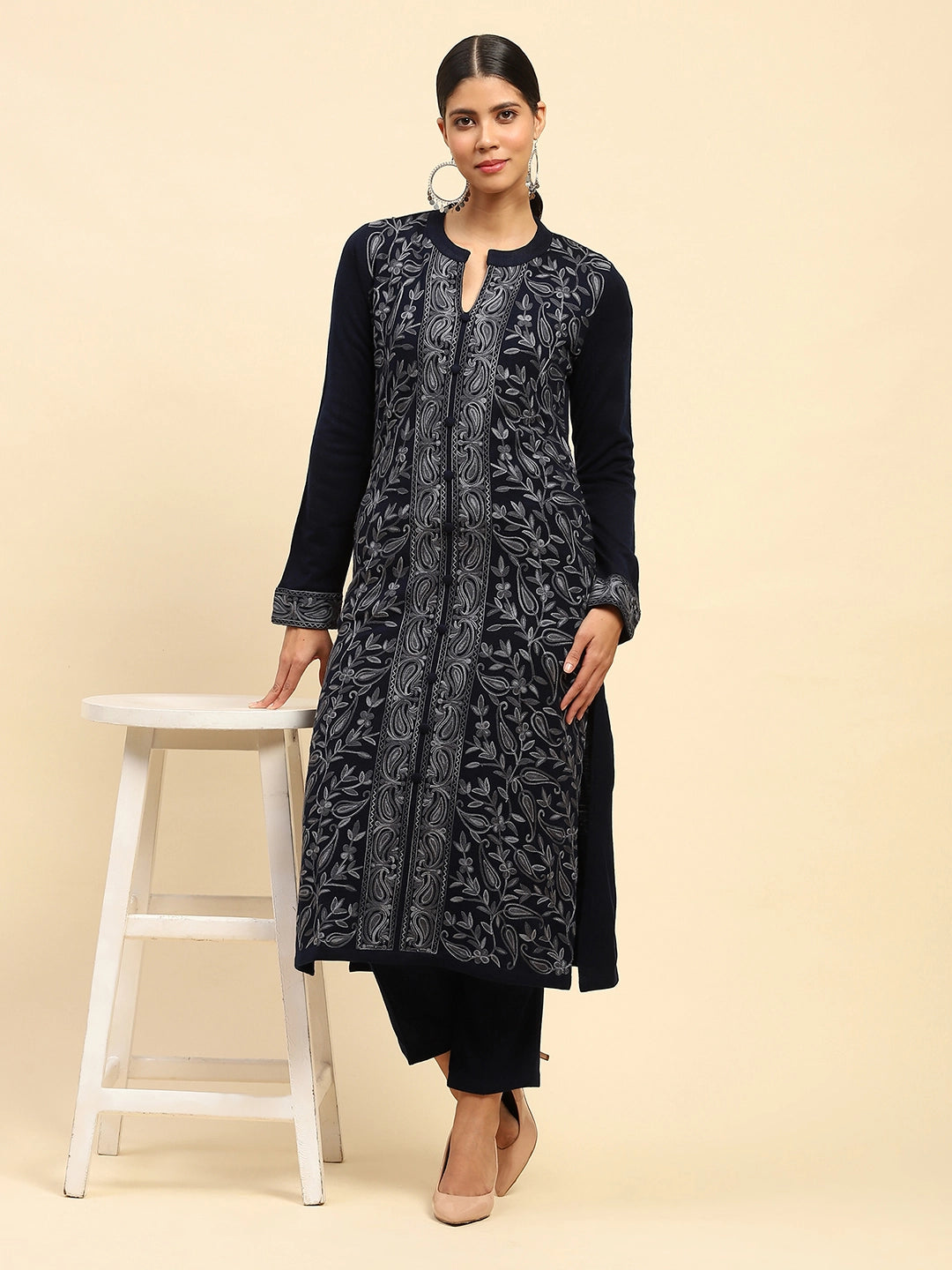 Navy Blue Woolen Solid Pant For Winter - Global Republic