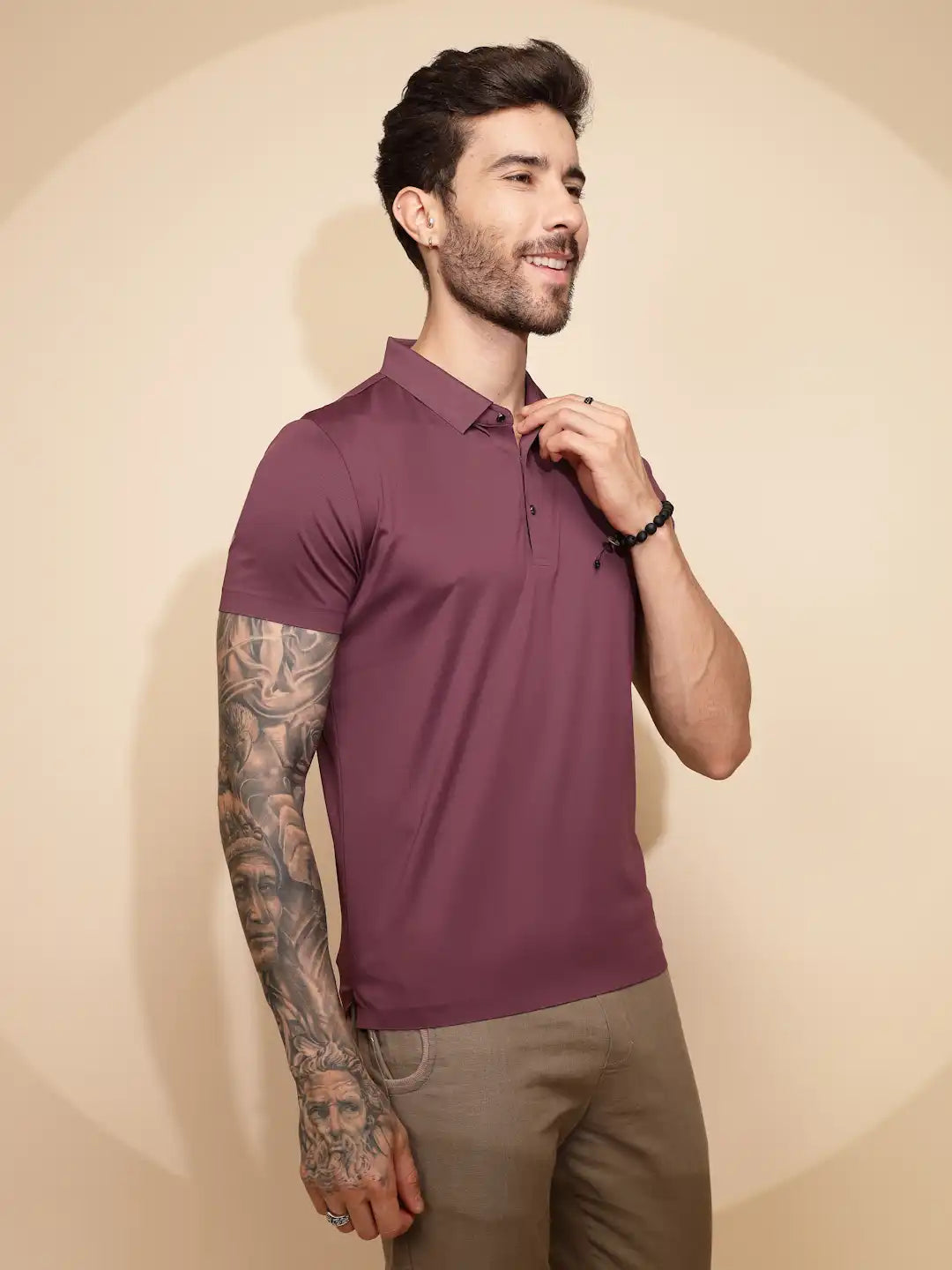 Purple  Regular Fit T-Shirt For Men - Global Republic