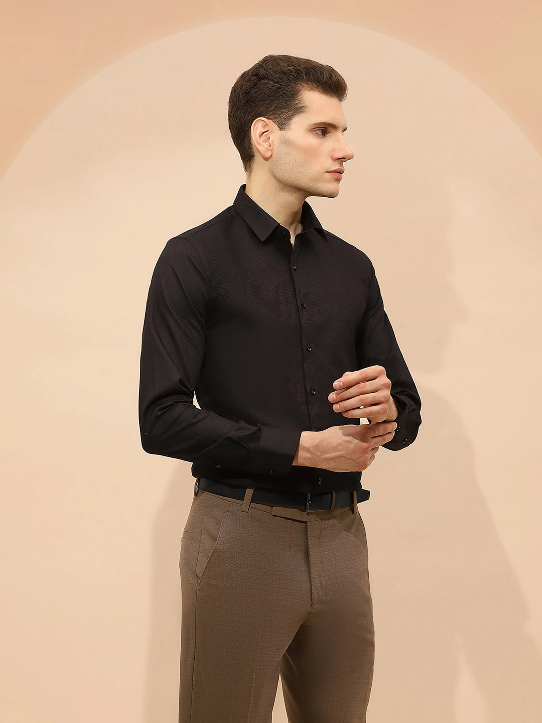 Black Cotton Blend Tailored Fit Shirt For Men