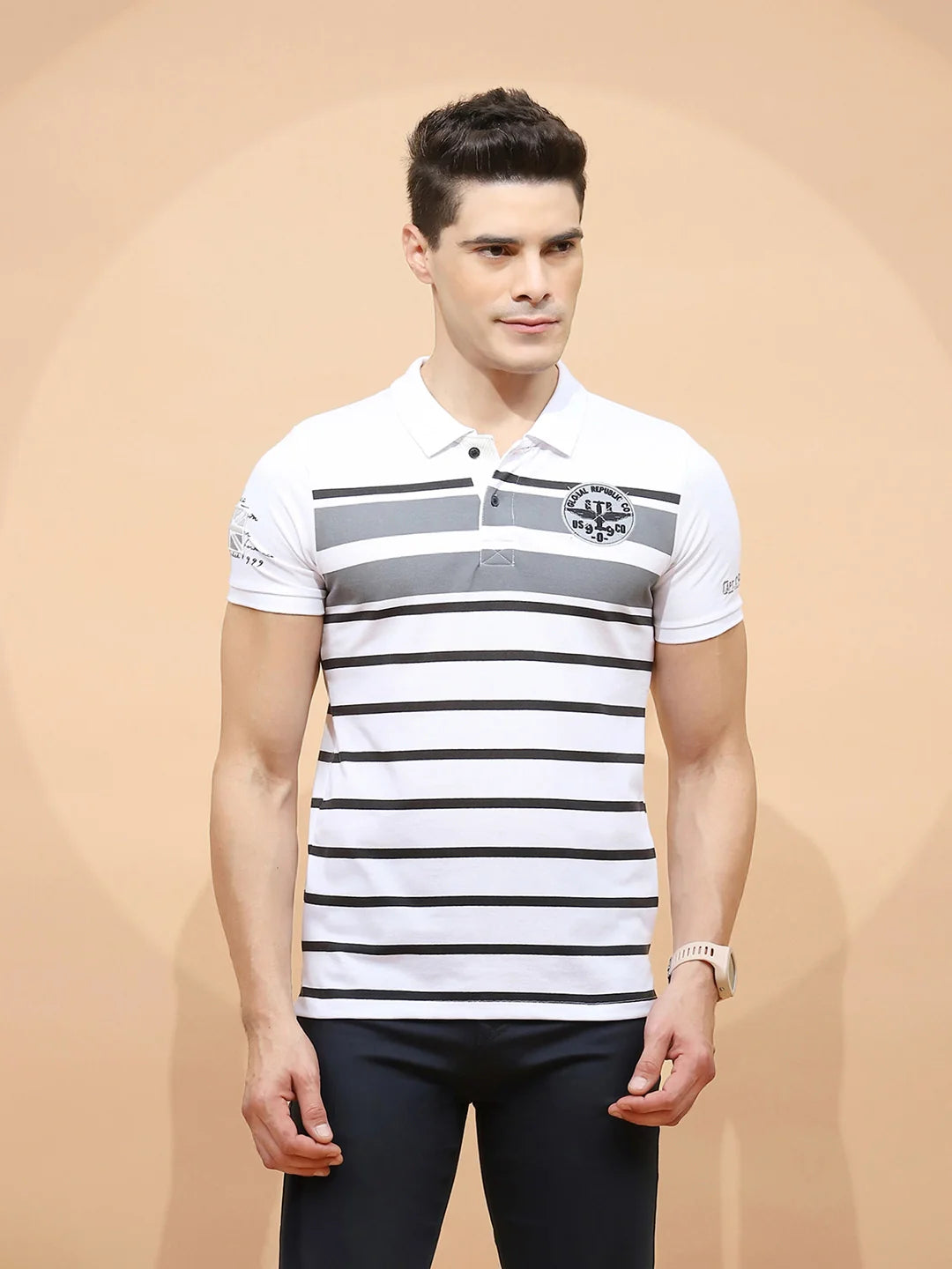 Grey cotton Regular Fit T-Shirt For Men - Global Republic