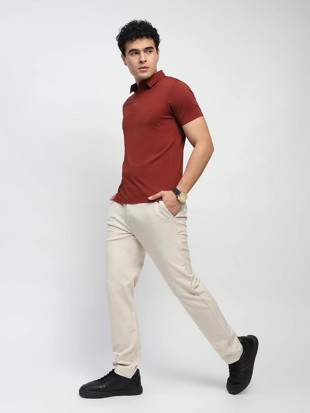 Stitchless Nylon Blend Solid T-Shirt - Global Republic