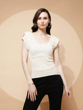 Natural Poly Blend Solid Top