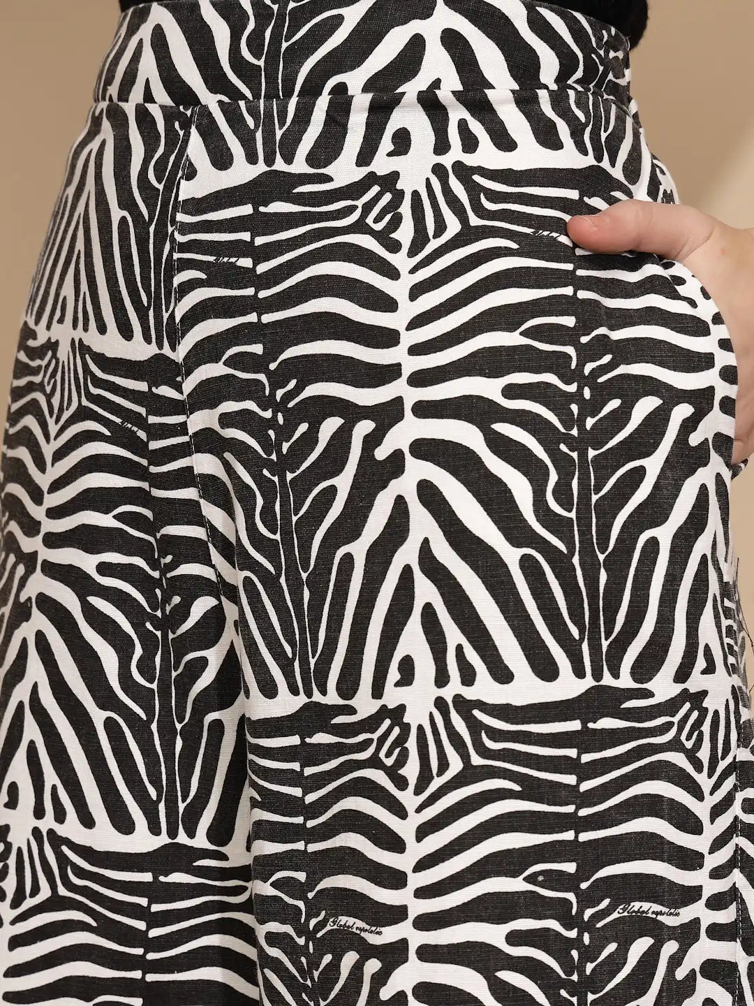 Monochrome Zebra Print Lower