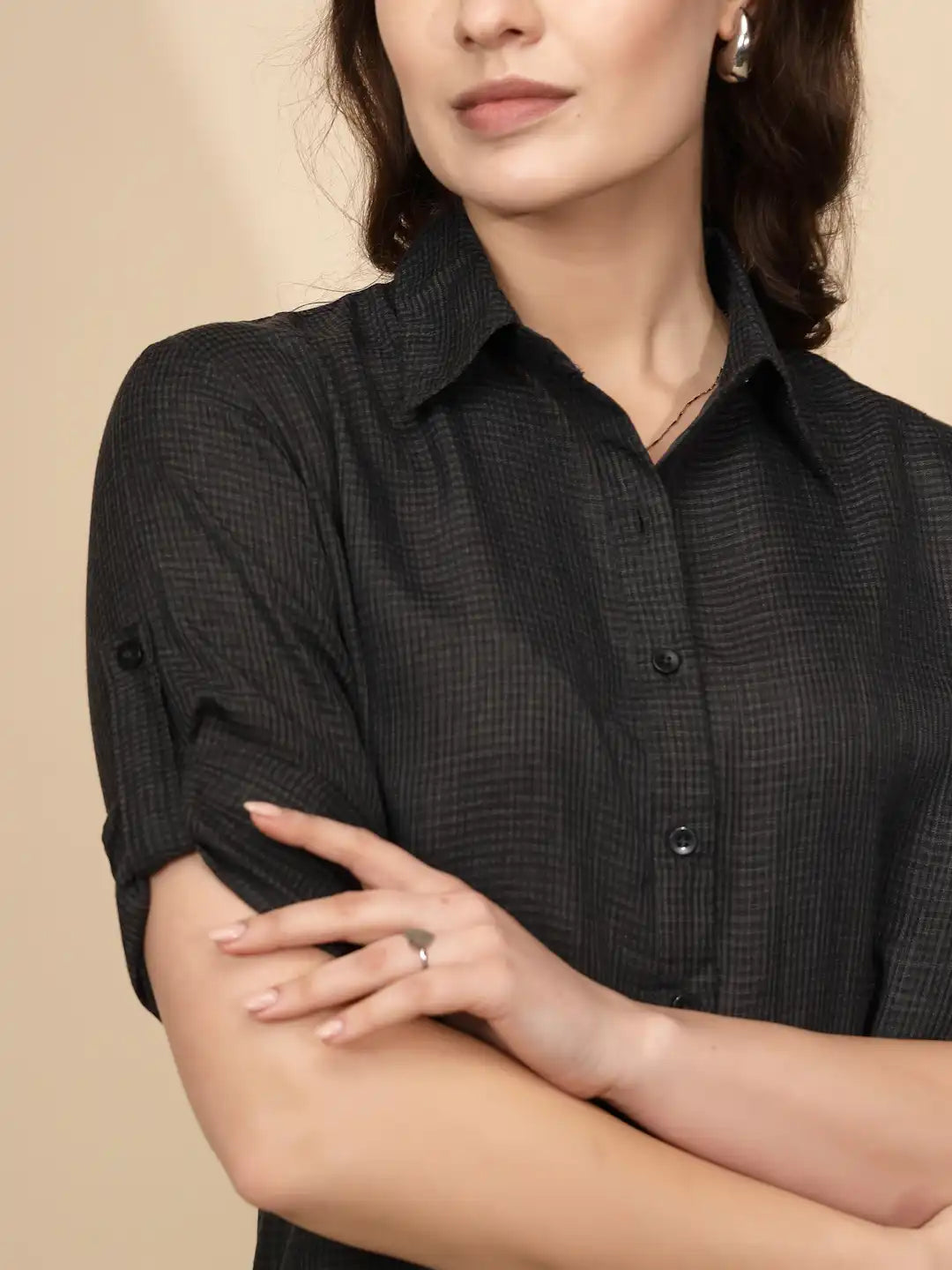 Black cotton Regular Fit Shirt For Women - Global Republic