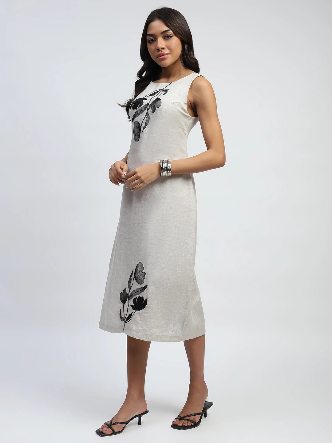 Natural Floral Embroidery Linen Dress - Global Republic