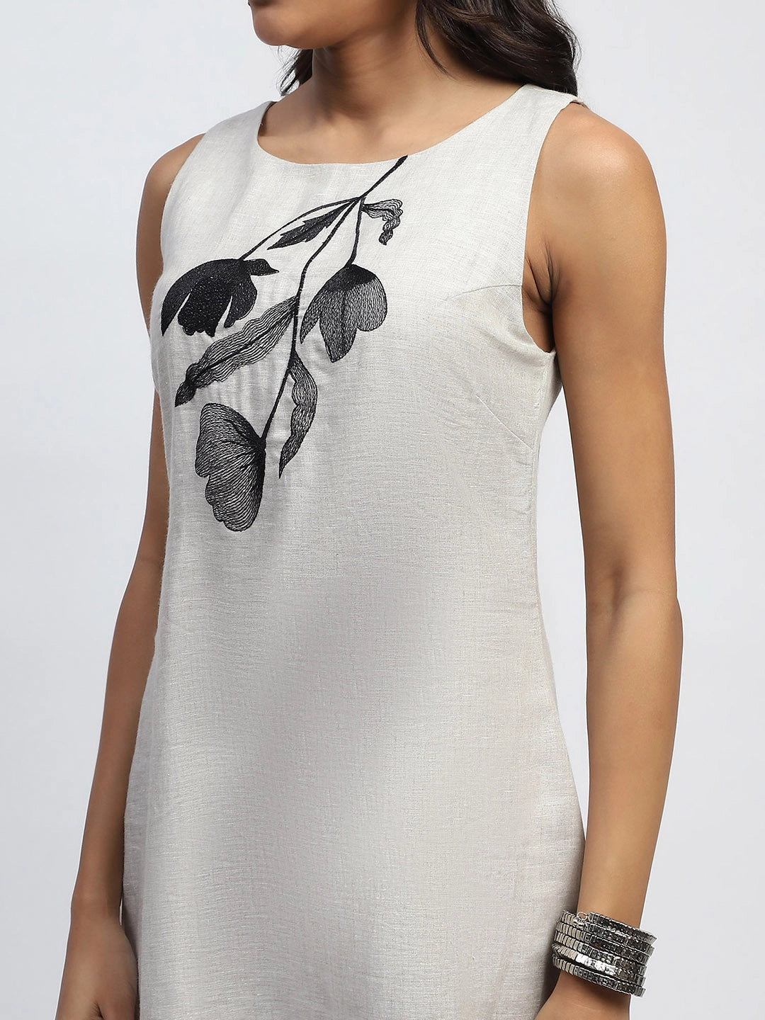 Natural Floral Embroidery Linen Dress - Global Republic