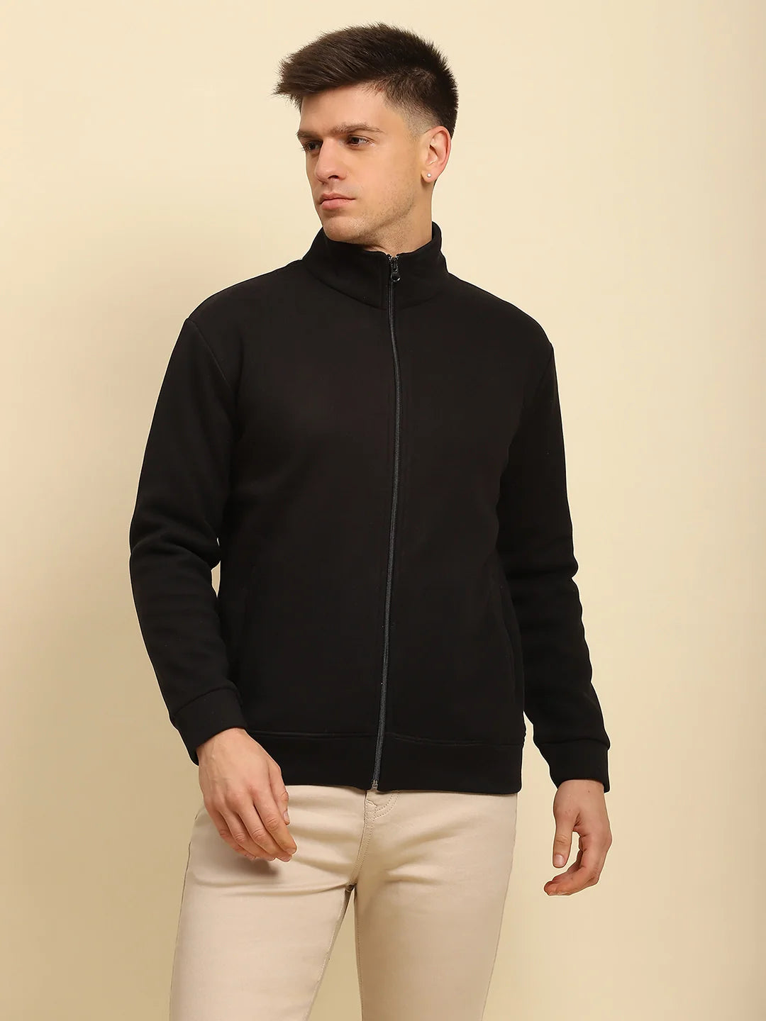 Black Ploy Blend Solid Sweatshirt