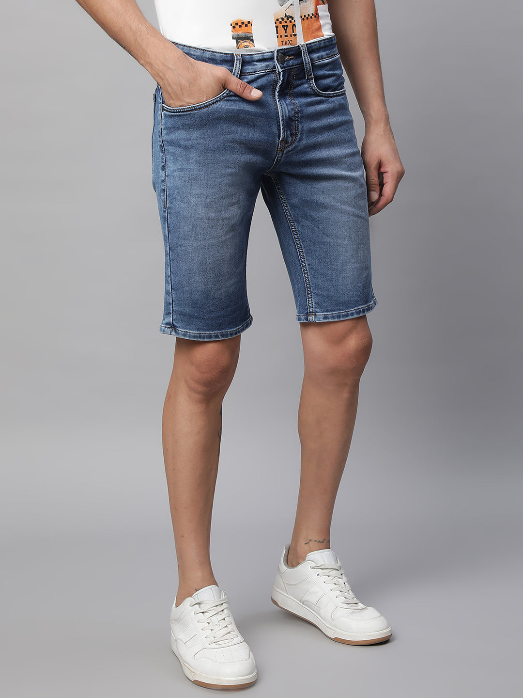 Mens Blue Solid Mid Rise Regular Fit Short - Global Republic