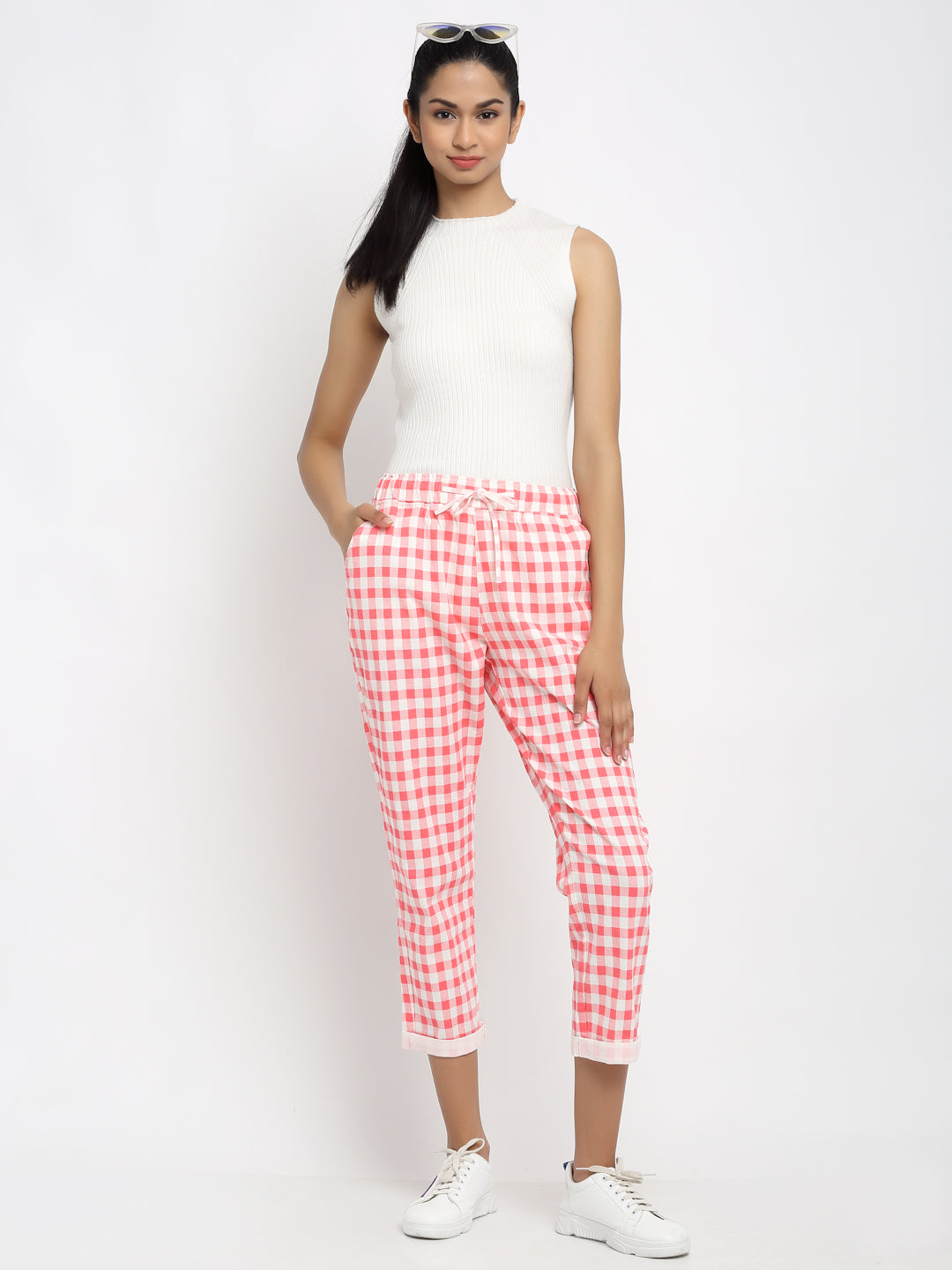 Women Off White Mid Rise Cropped Length Checked Lower