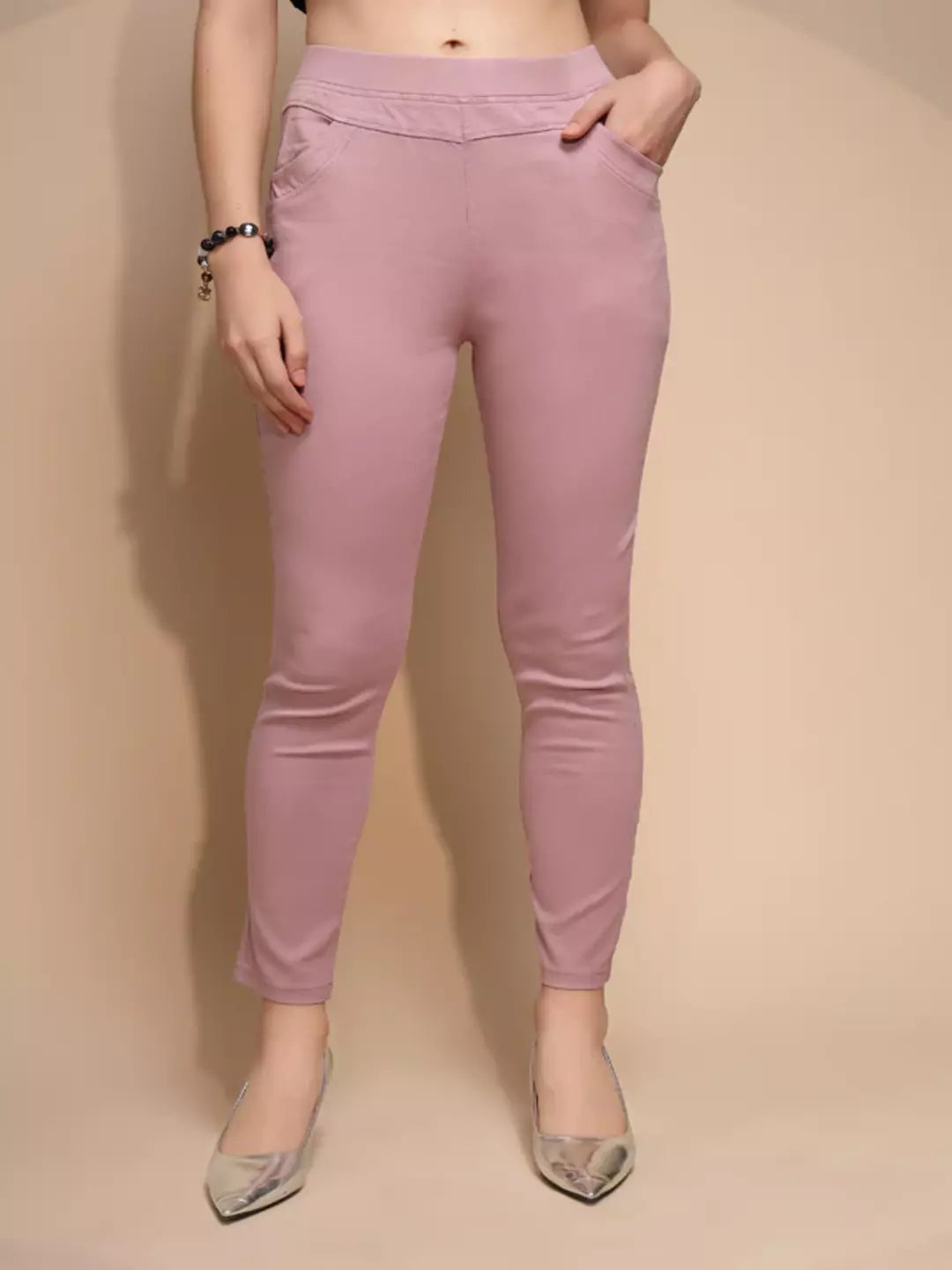 Women Pink Mid-Rise Slim Fit Jegging