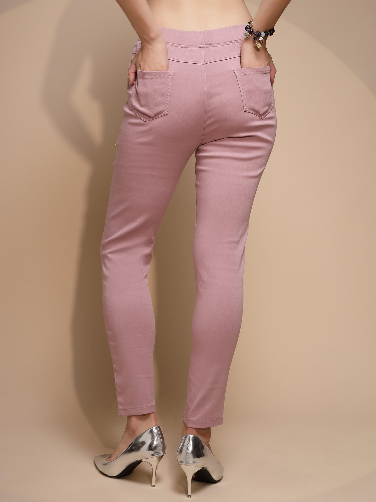 Women Pink Mid-Rise Slim Fit Jegging