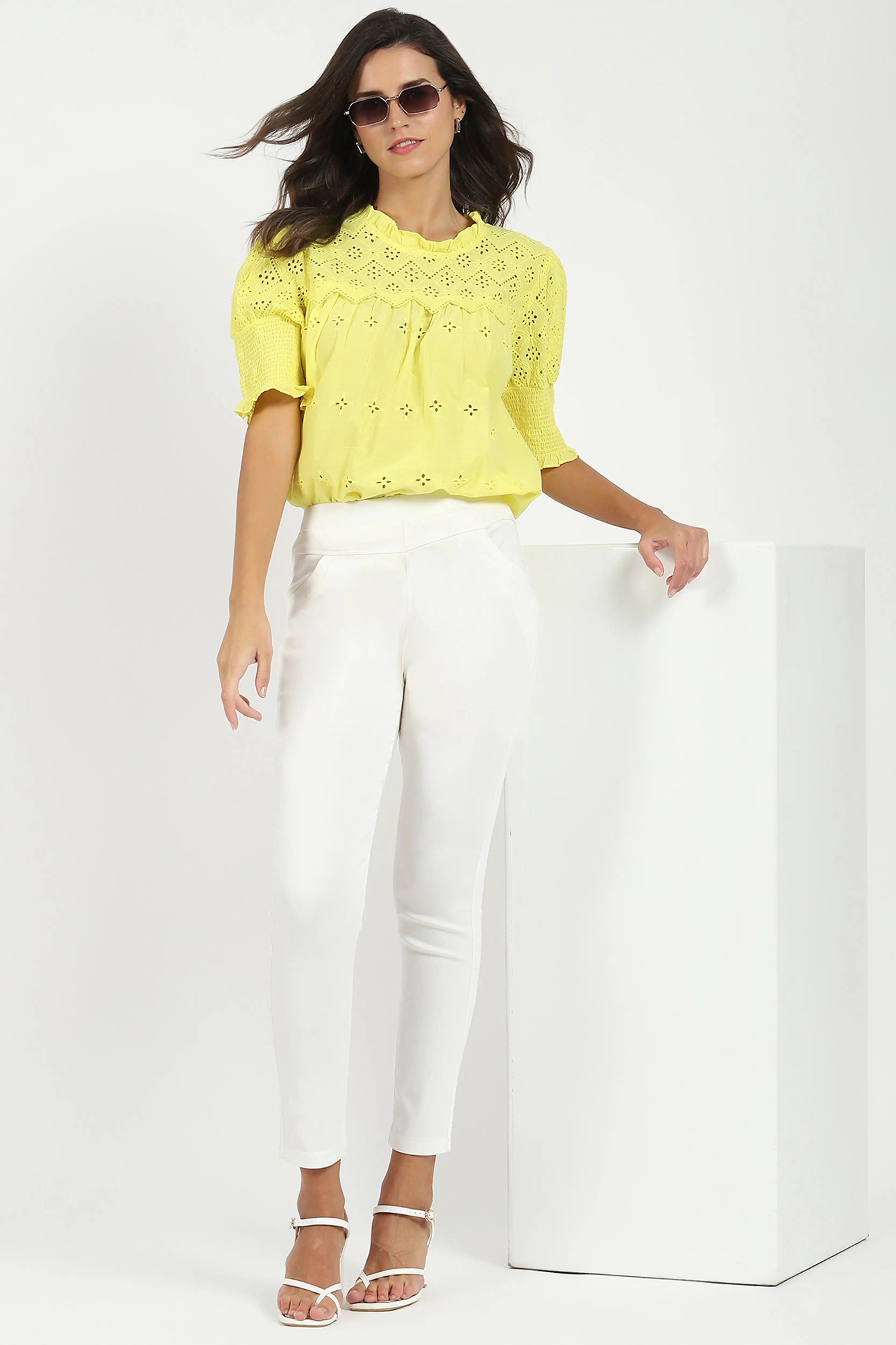 White Ultra Stretchable Jegging - Global Republic