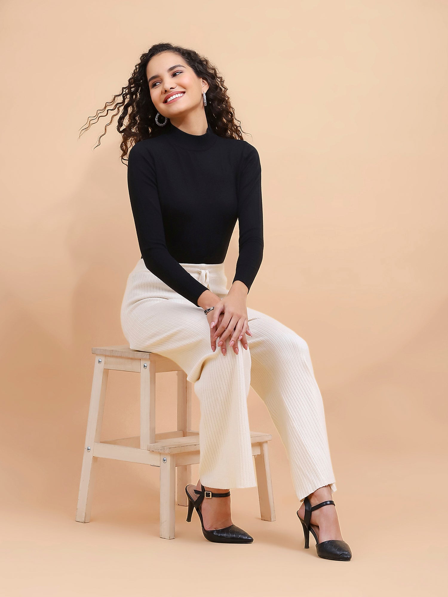 Black Turtle Neck Slim Skivvy Pullover