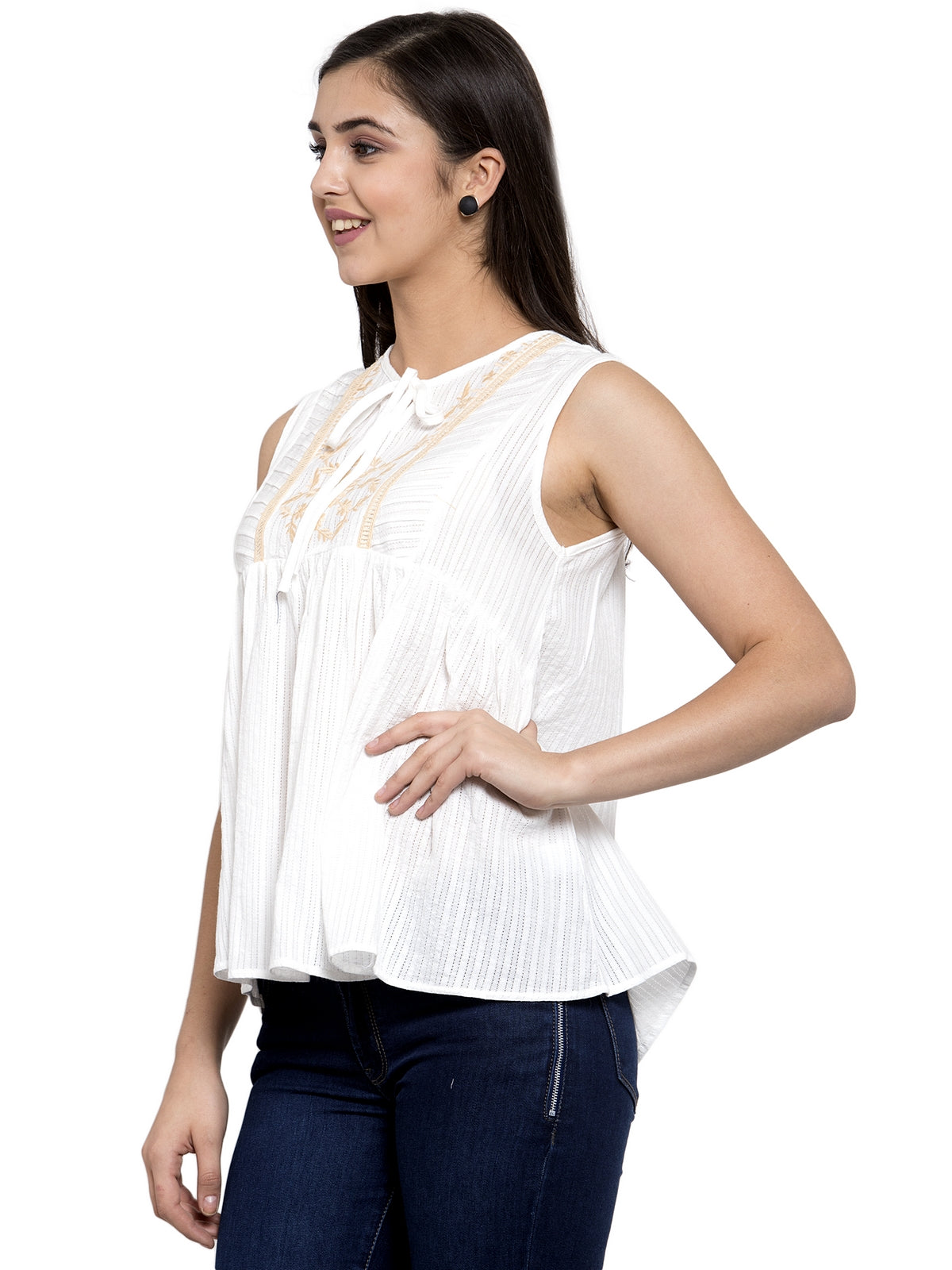 Women White Solid Sleeveless Loose Fit Blouson Top