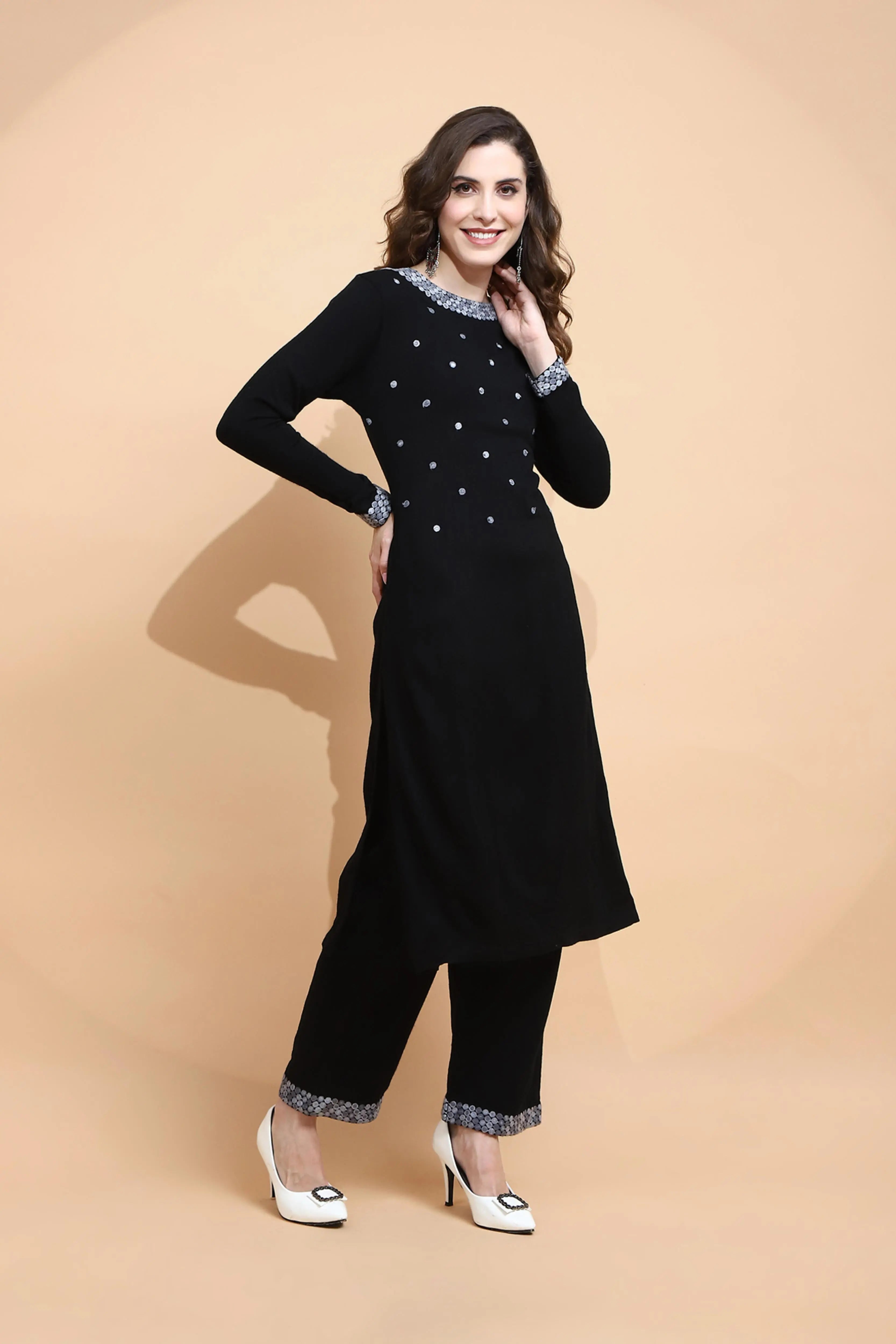 Black Knitted Regular Fit Kurta Set For Women - Global Republic