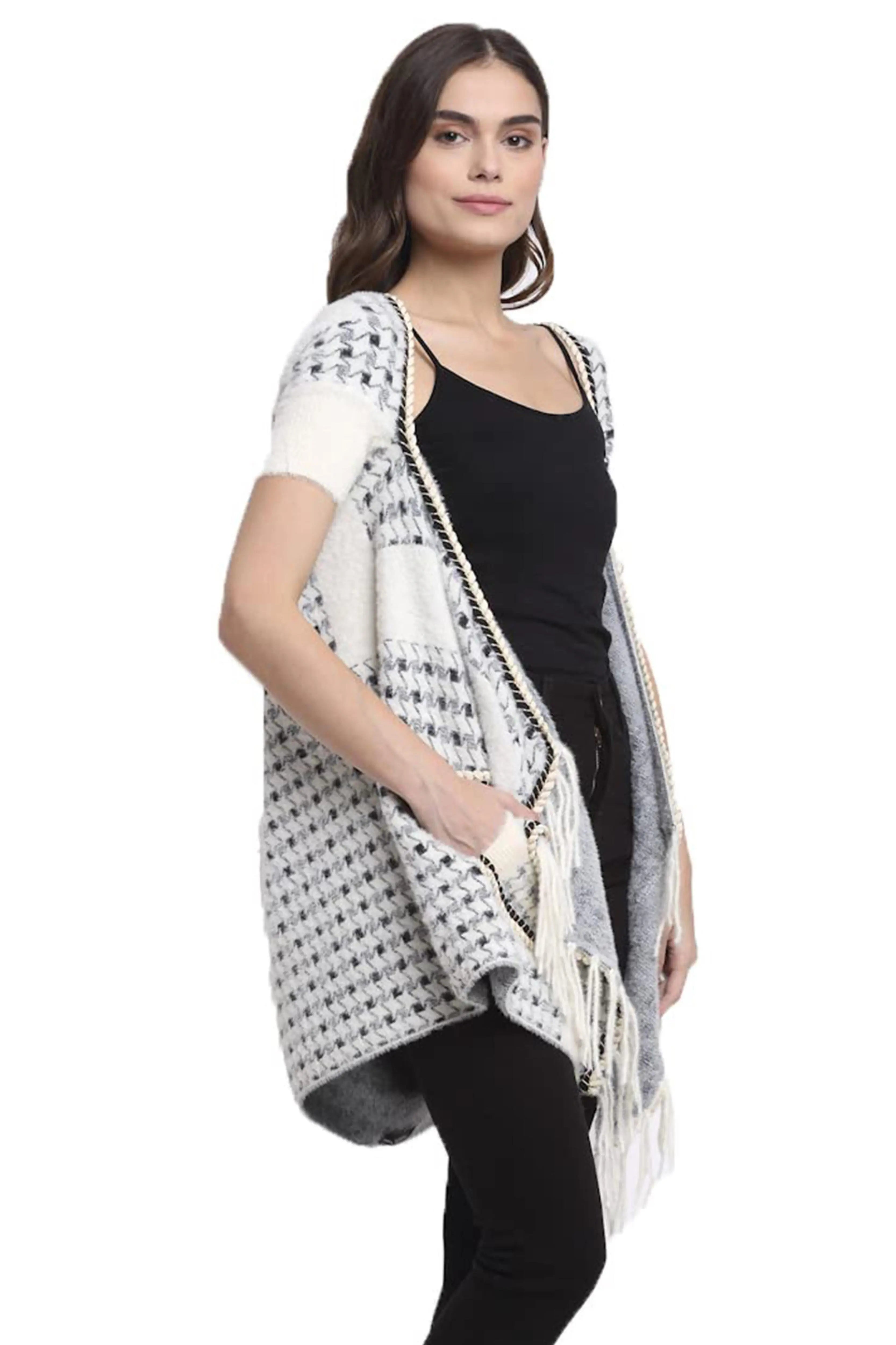 Black & White Knitted Shrug - Global Republic
