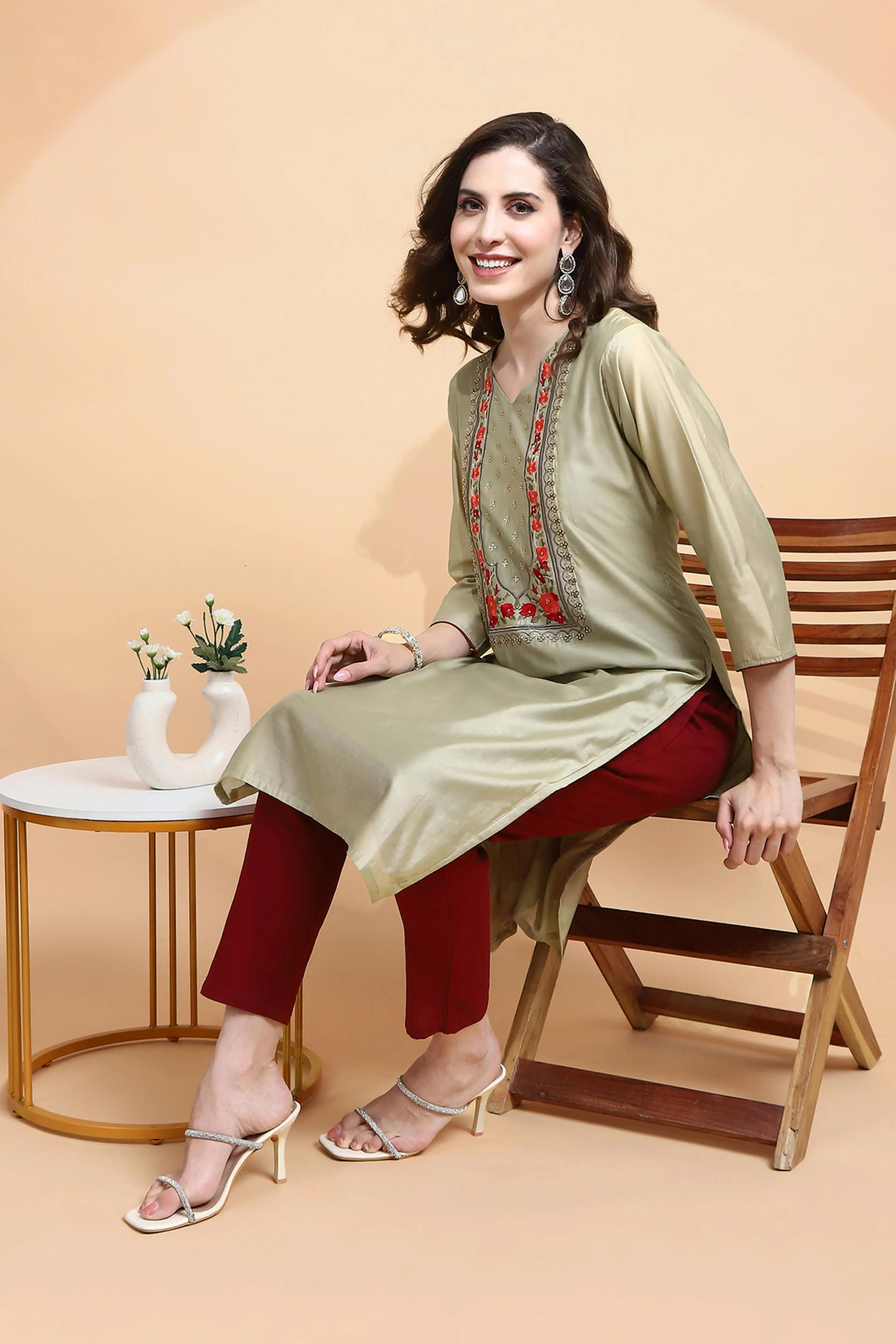 Green Embroidered Chanderi Kurta - Global Republic