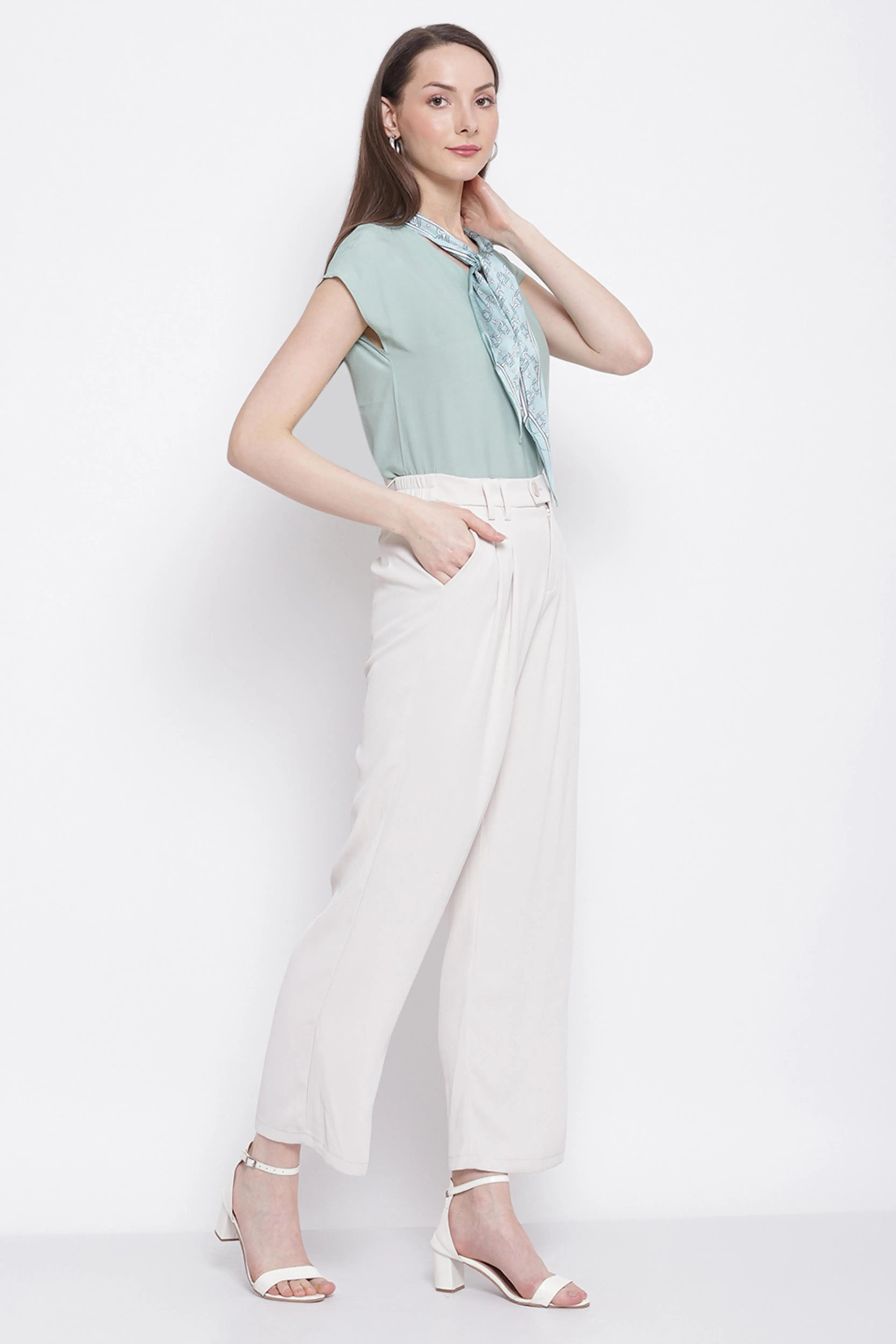 Women Relaxed-Fit Solid Beige Trouser Pants